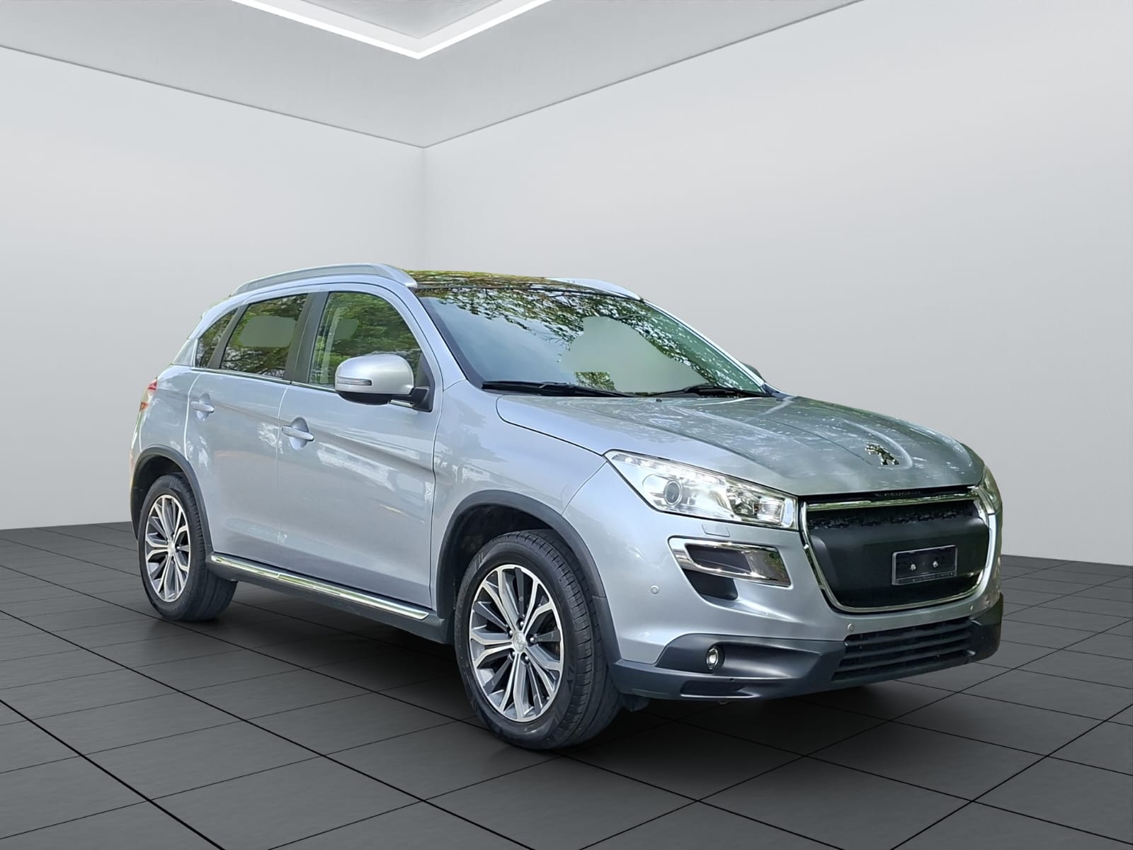 PEUGEOT 4008 1.8 HDi Allure 4WD-showroom-element-2