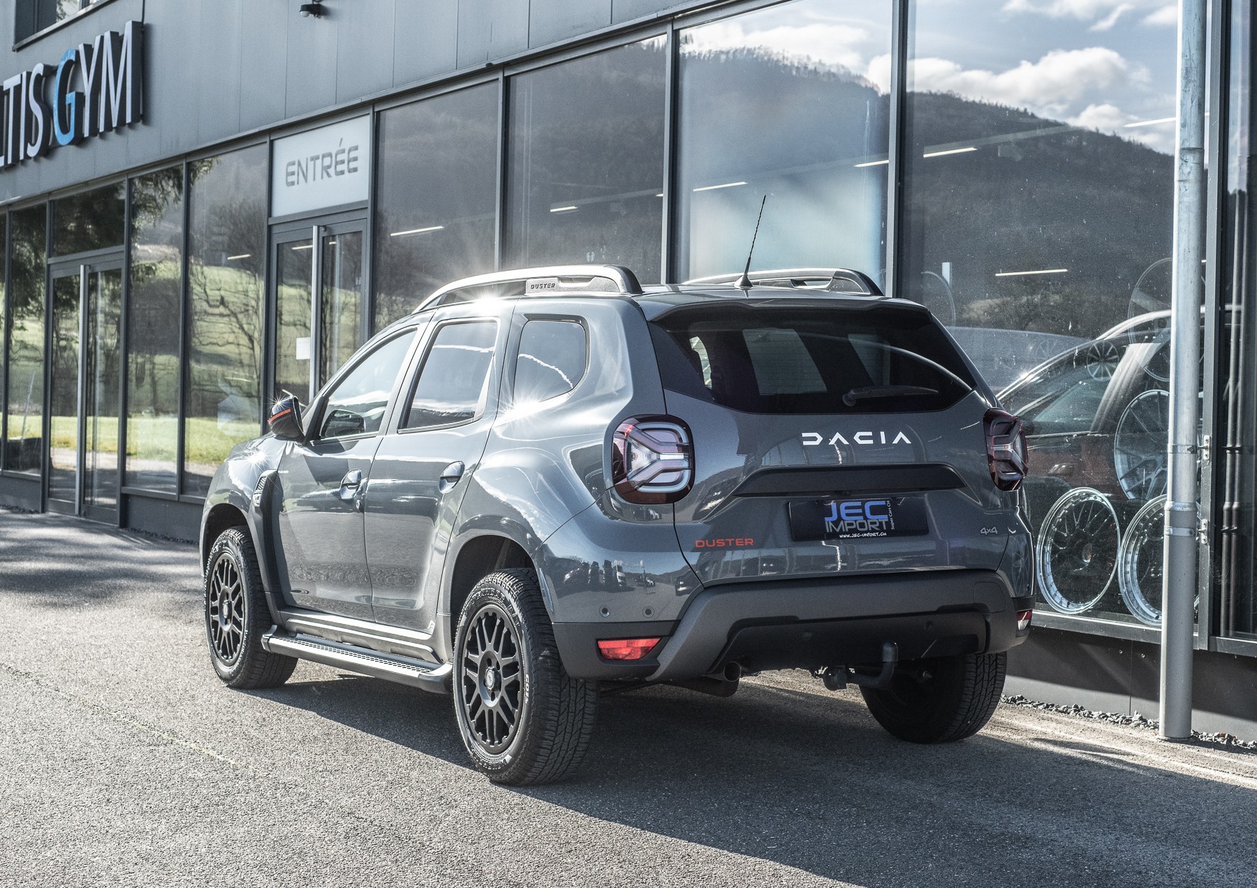 DACIA Duster TCe 150 Extreme 4x4 Off Road-image-3