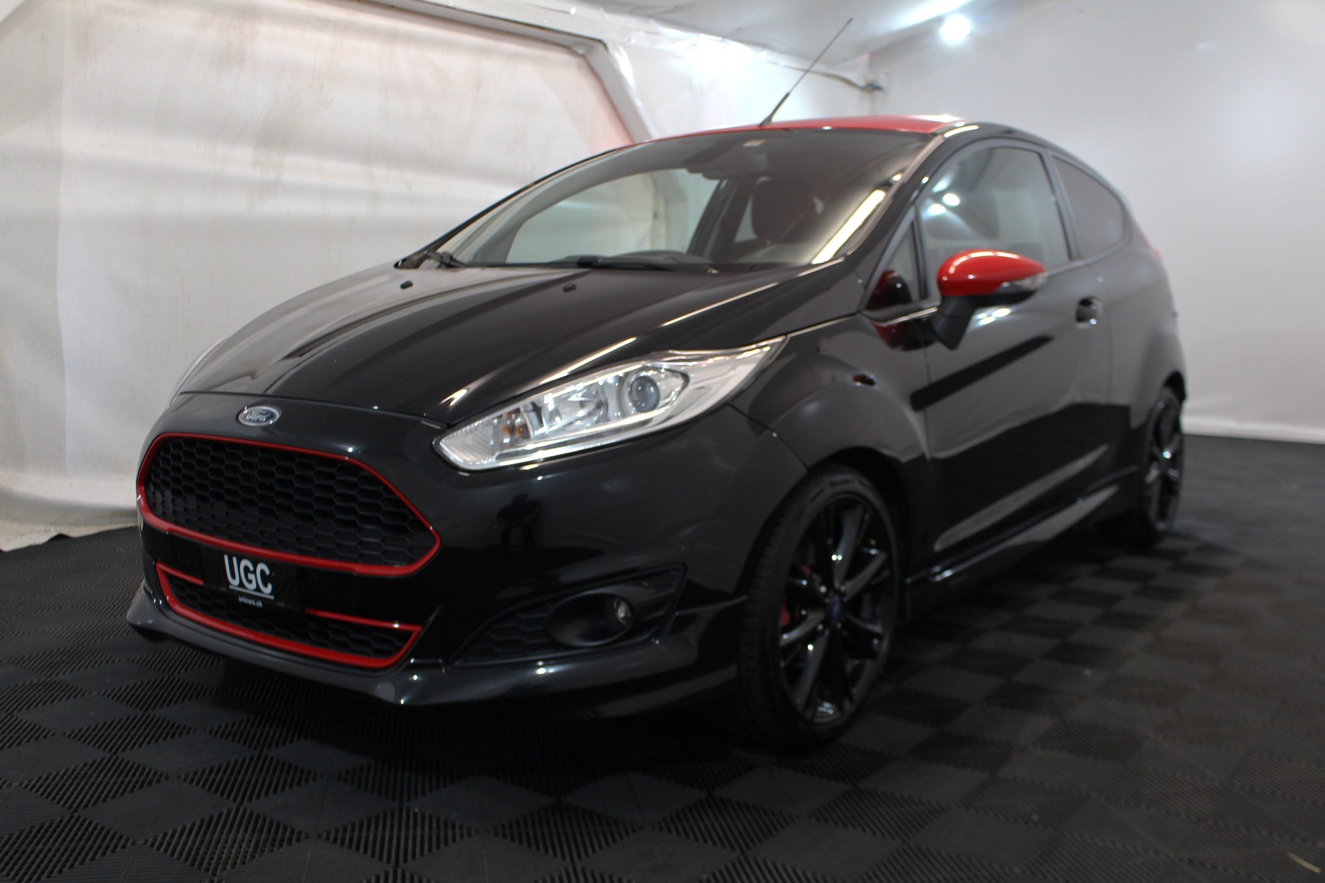 FORD Fiesta 1.0 EcoB 140 Sport Red-showroom-element-2