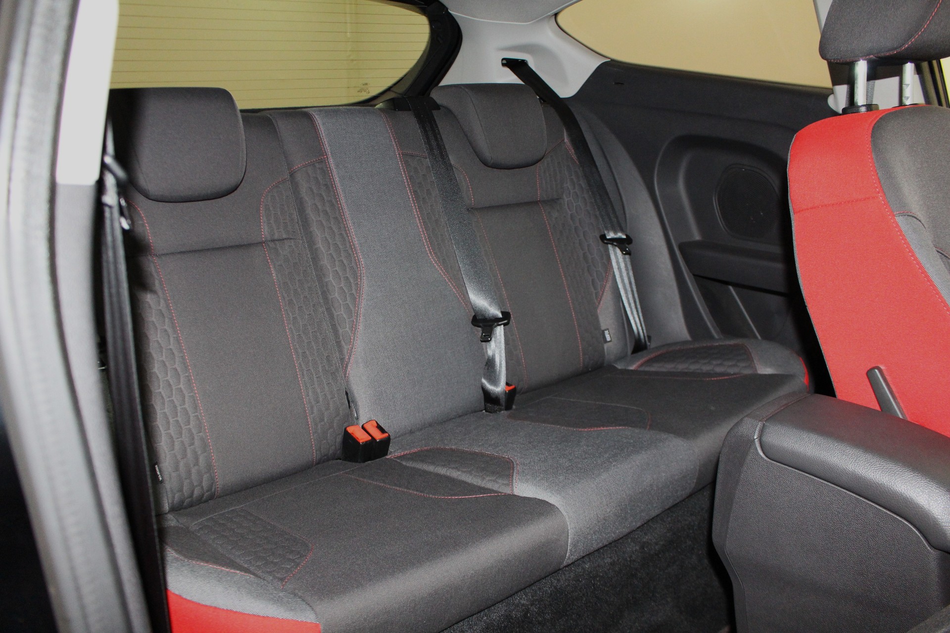 FORD Fiesta 1.0 EcoB 140 Sport Red-image-10