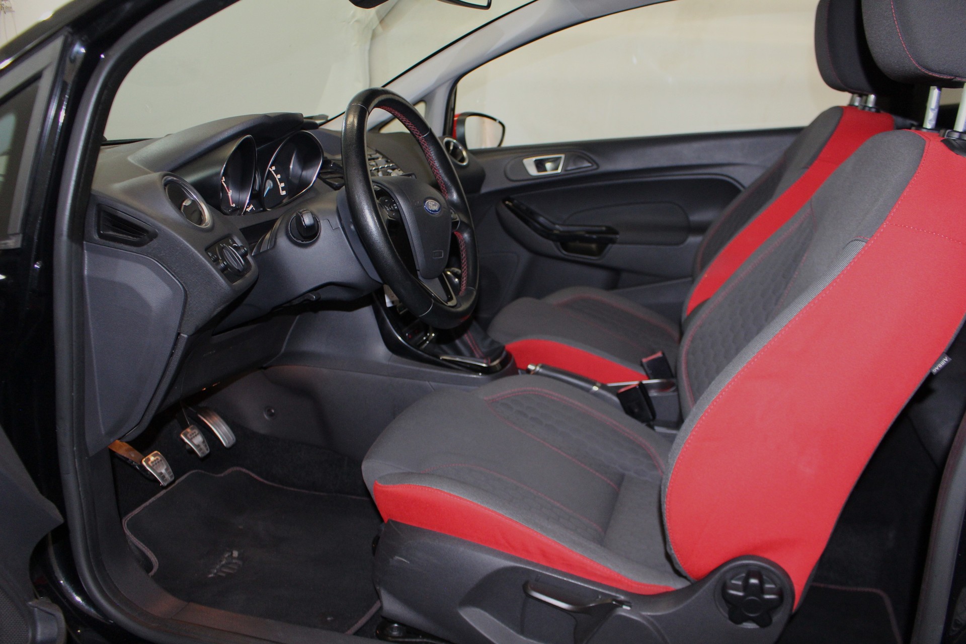 FORD Fiesta 1.0 EcoB 140 Sport Red-image-6
