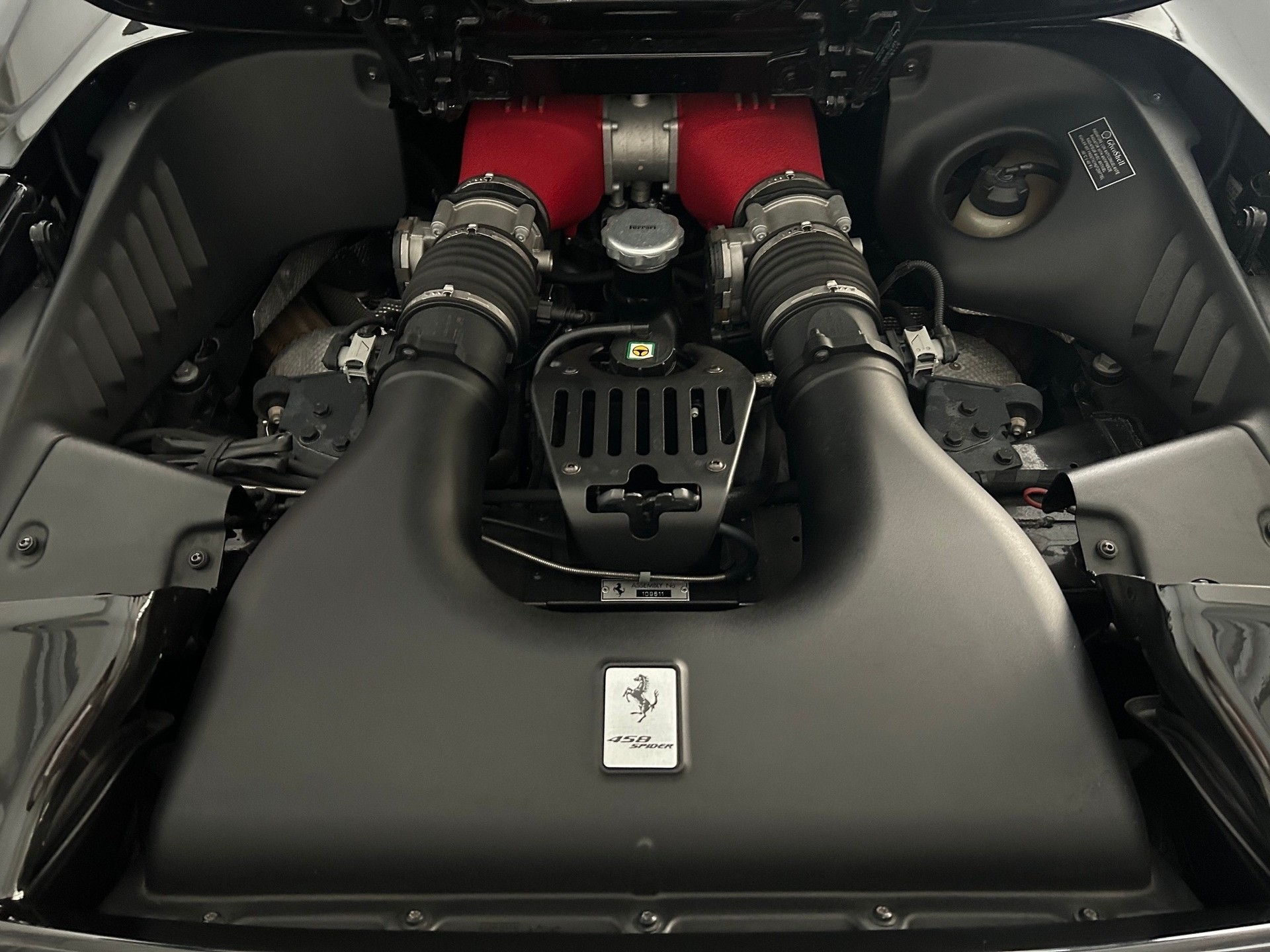 FERRARI 458 Spider Italia 4.5 V8 -Schweizer Erstauslieferung-aus erster Hand-lückenlose Service Hystorie--image-26