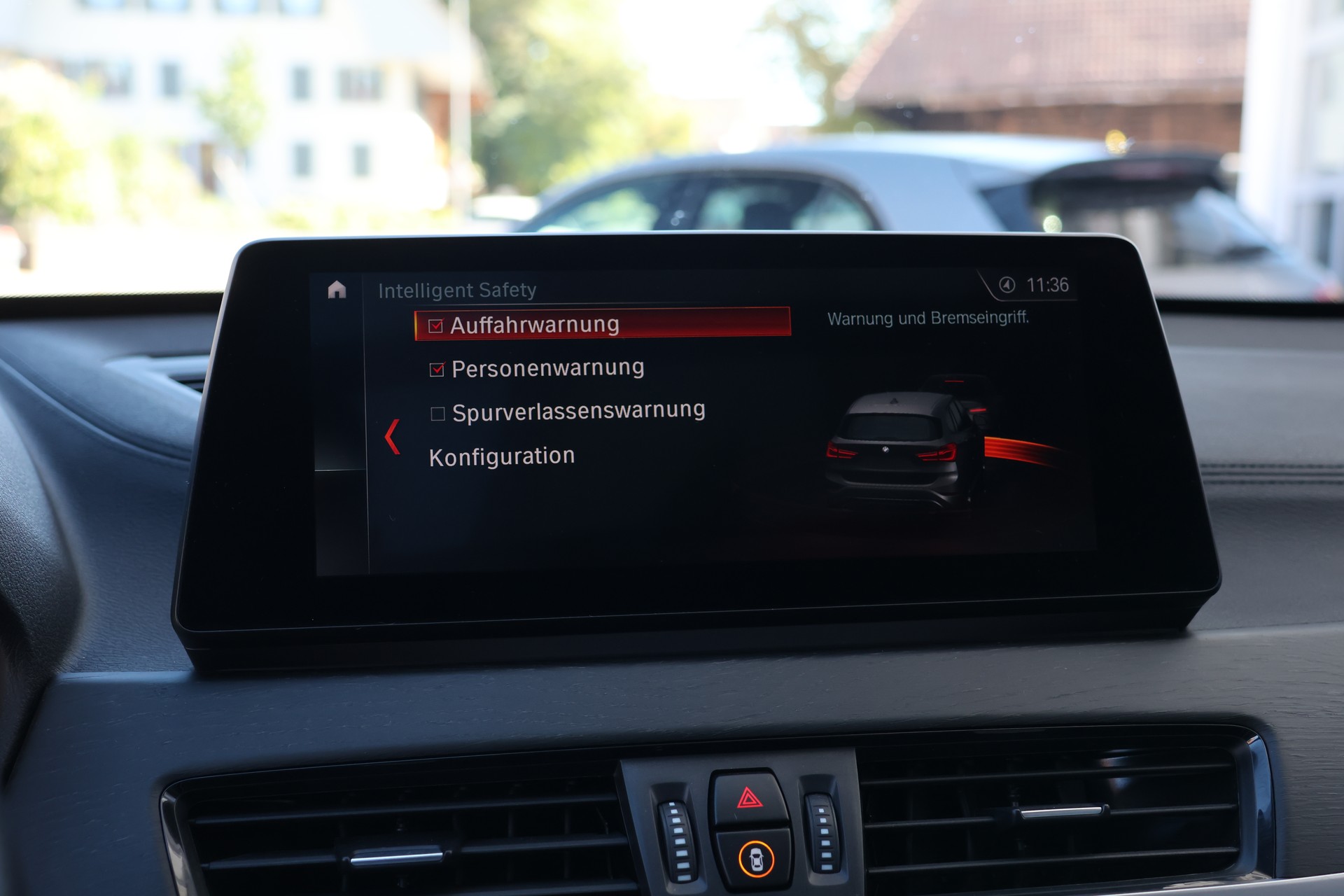 BMW X1 xDrive 20i xLine Steptronic (CH)-image-22