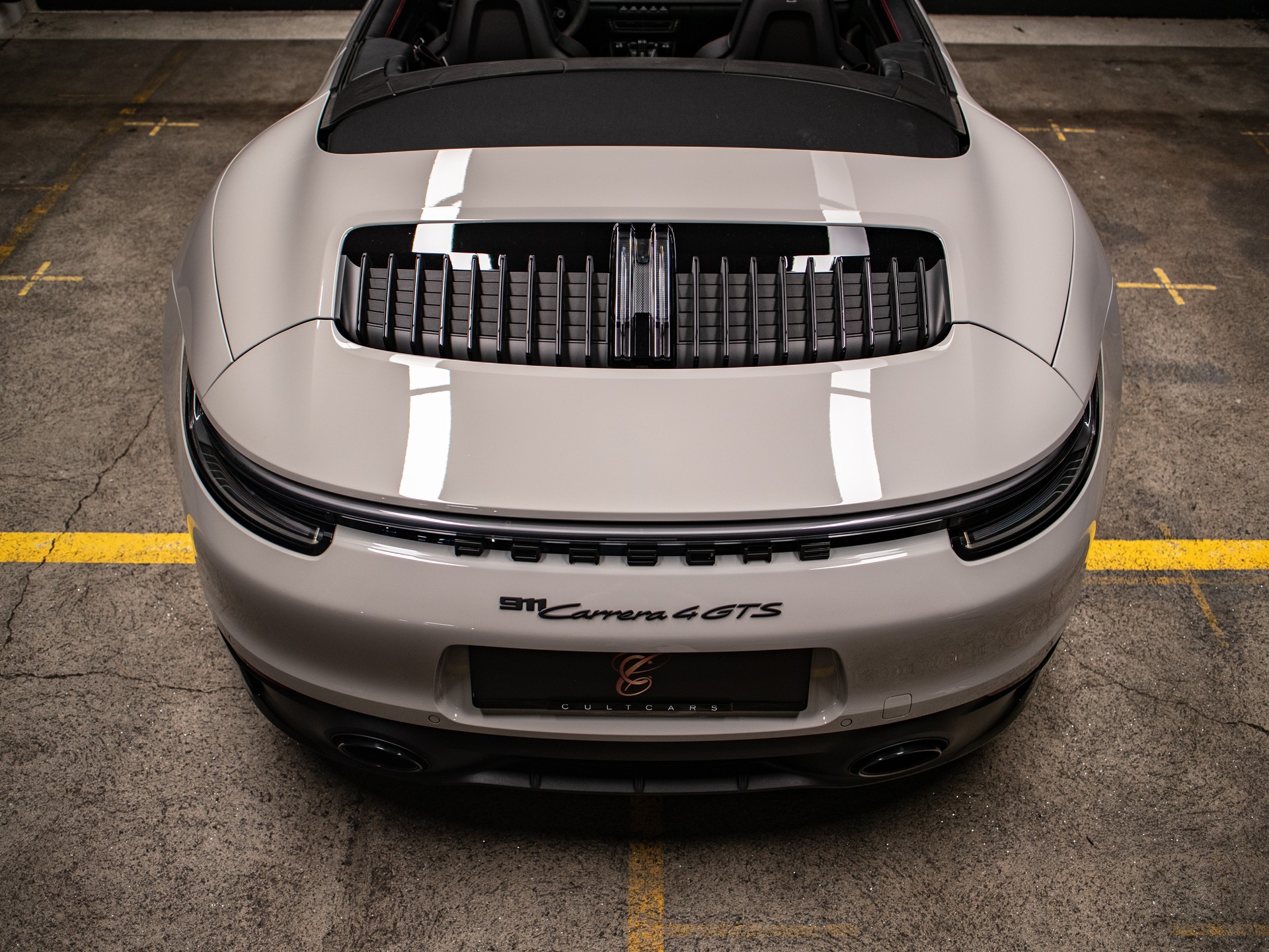 PORSCHE 911 Carrera 4 GTS Cabriolet PDK-image-22