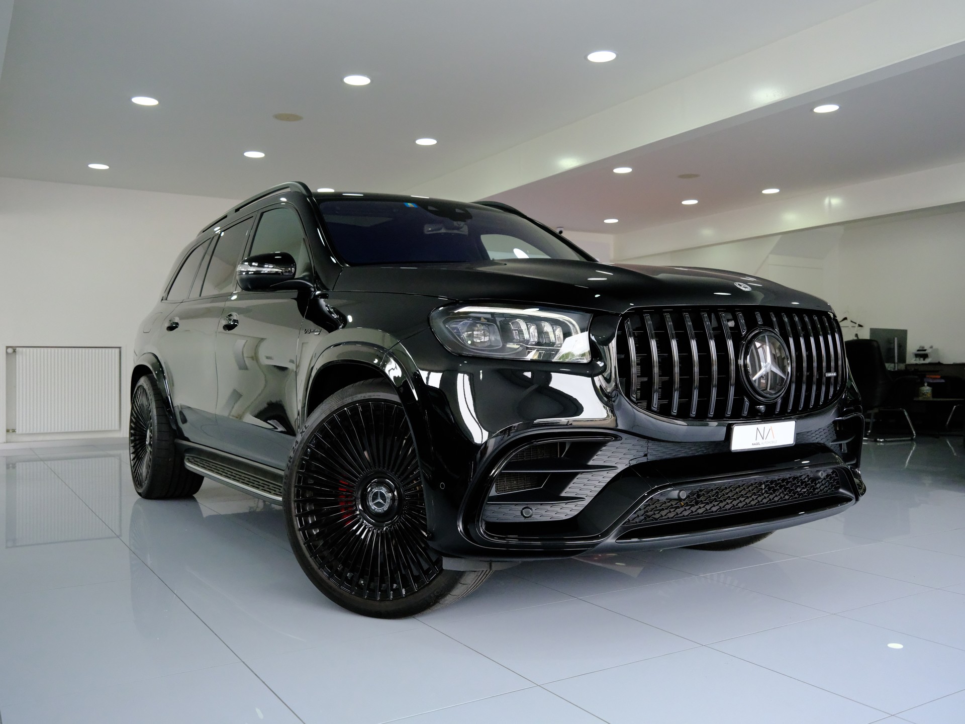 MERCEDES-BENZ GLS 63 4Matic+ TCT 9G *Burmester* *MB 100 Garantie bis 2027* *Panoramadach*-image-0