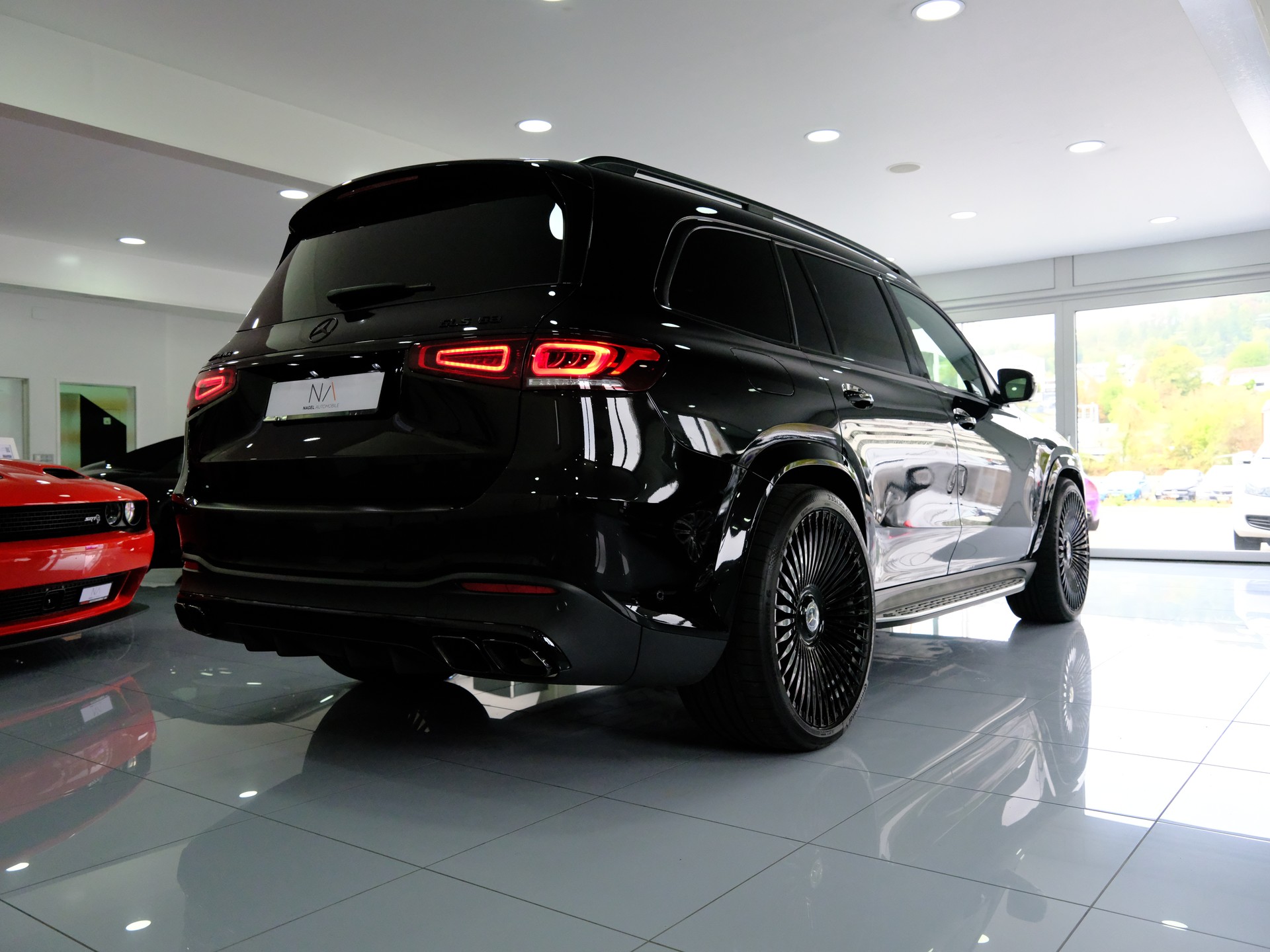 MERCEDES-BENZ GLS 63 4Matic+ TCT 9G *Burmester* *MB 100 Garantie bis 2027* *Panoramadach*-image-6