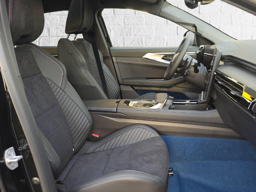 RENAULT Rafale 1.2 E-Tech Plug-in Atelier Alpine-image-10