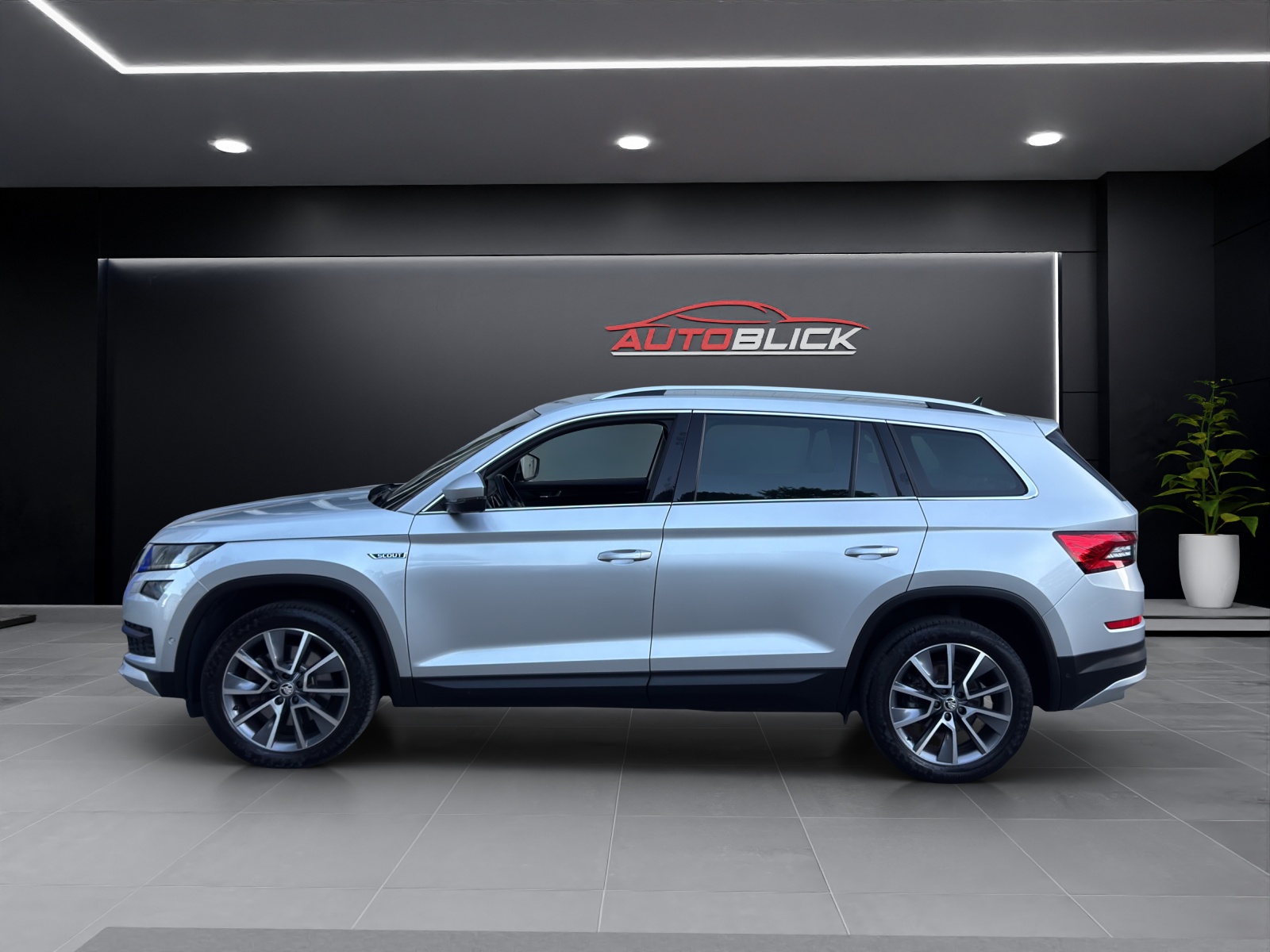 SKODA Kodiaq 2.0 TDI CR Scout 7-Plätze 4x4 DSG Vollausstattung-image-6