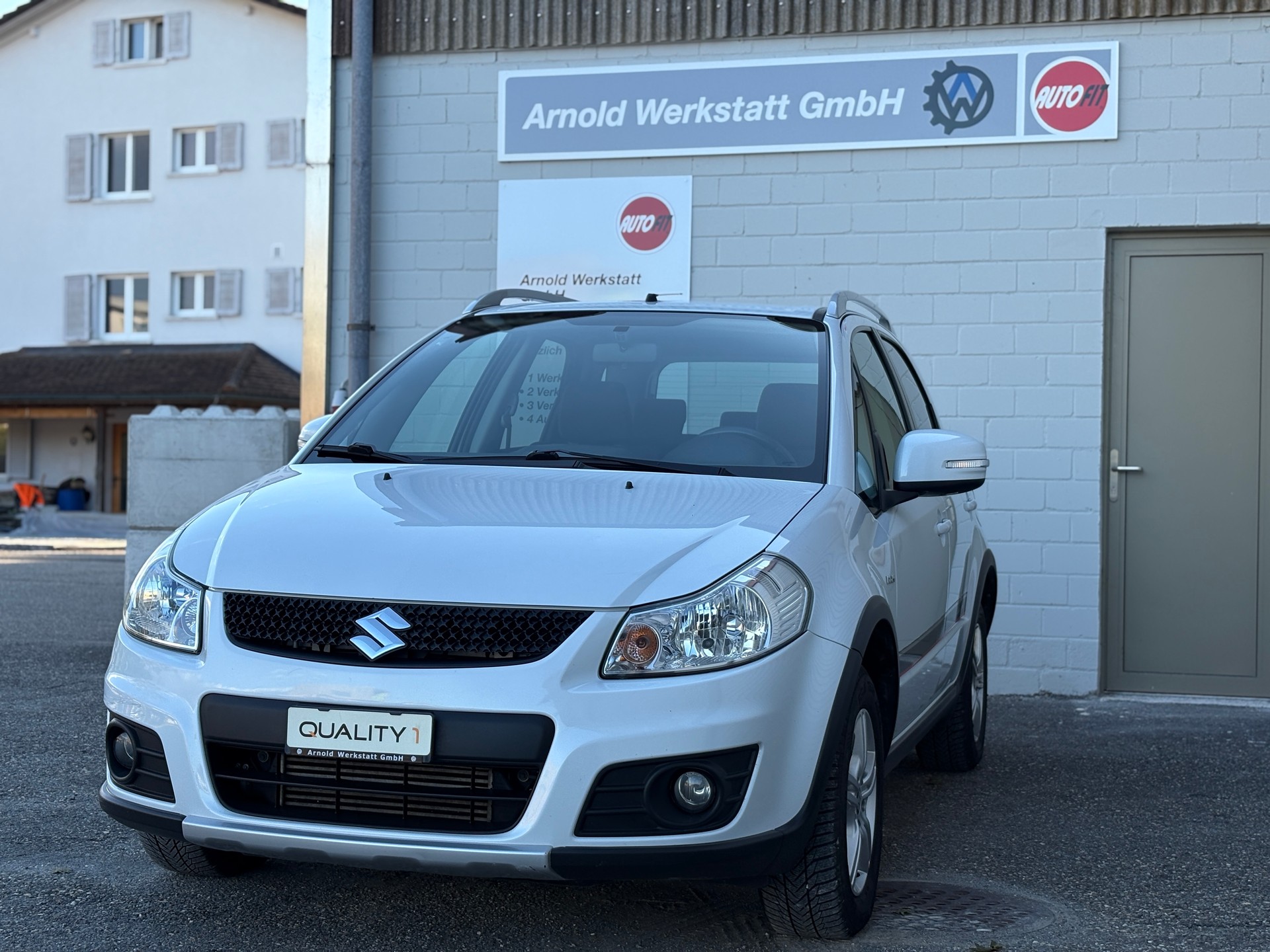 SUZUKI SX4 2.0 TD GL Top Sergio Cellano 4WD-image-0