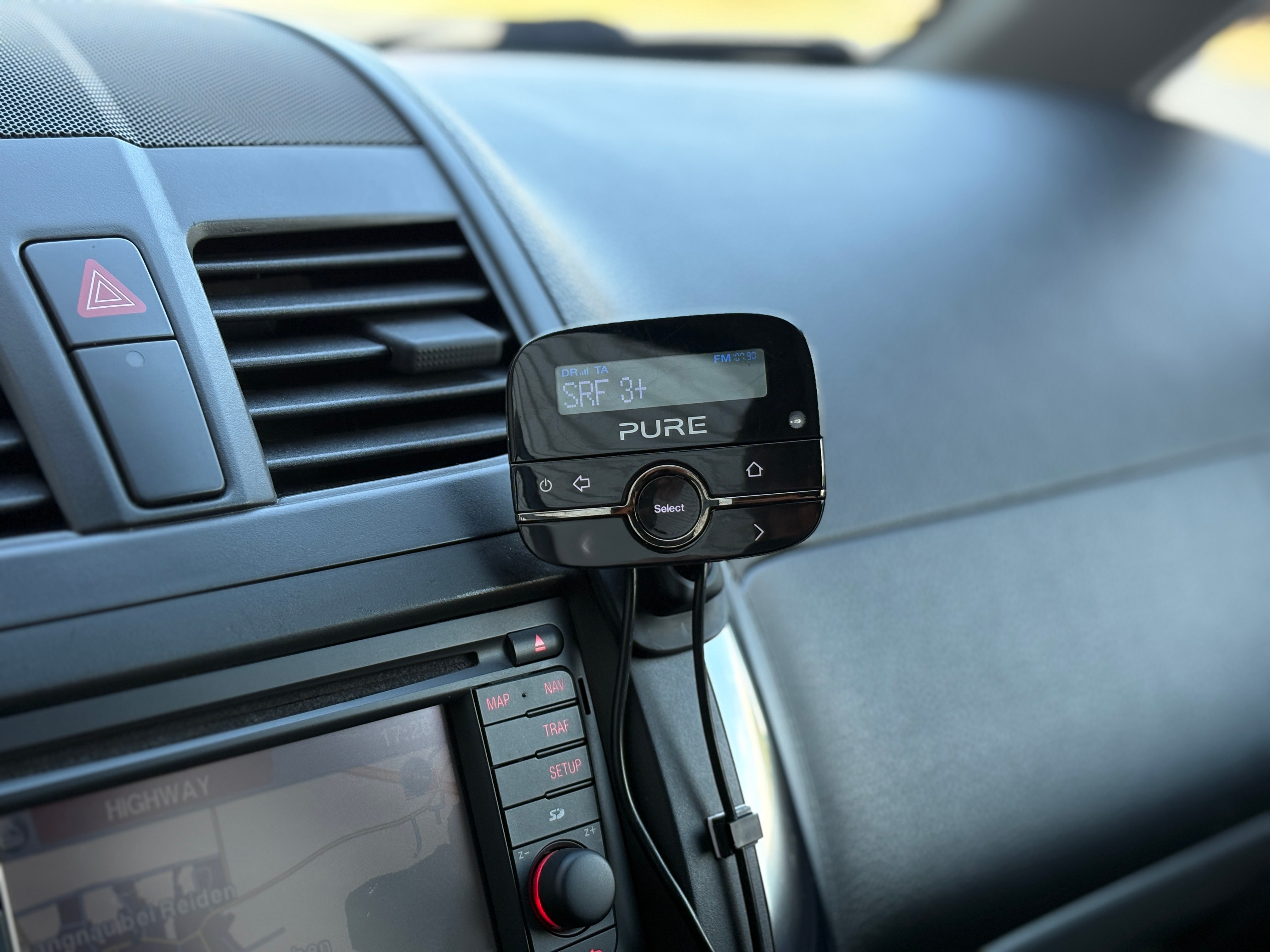 SUZUKI SX4 2.0 TD GL Top Sergio Cellano 4WD — slika 15