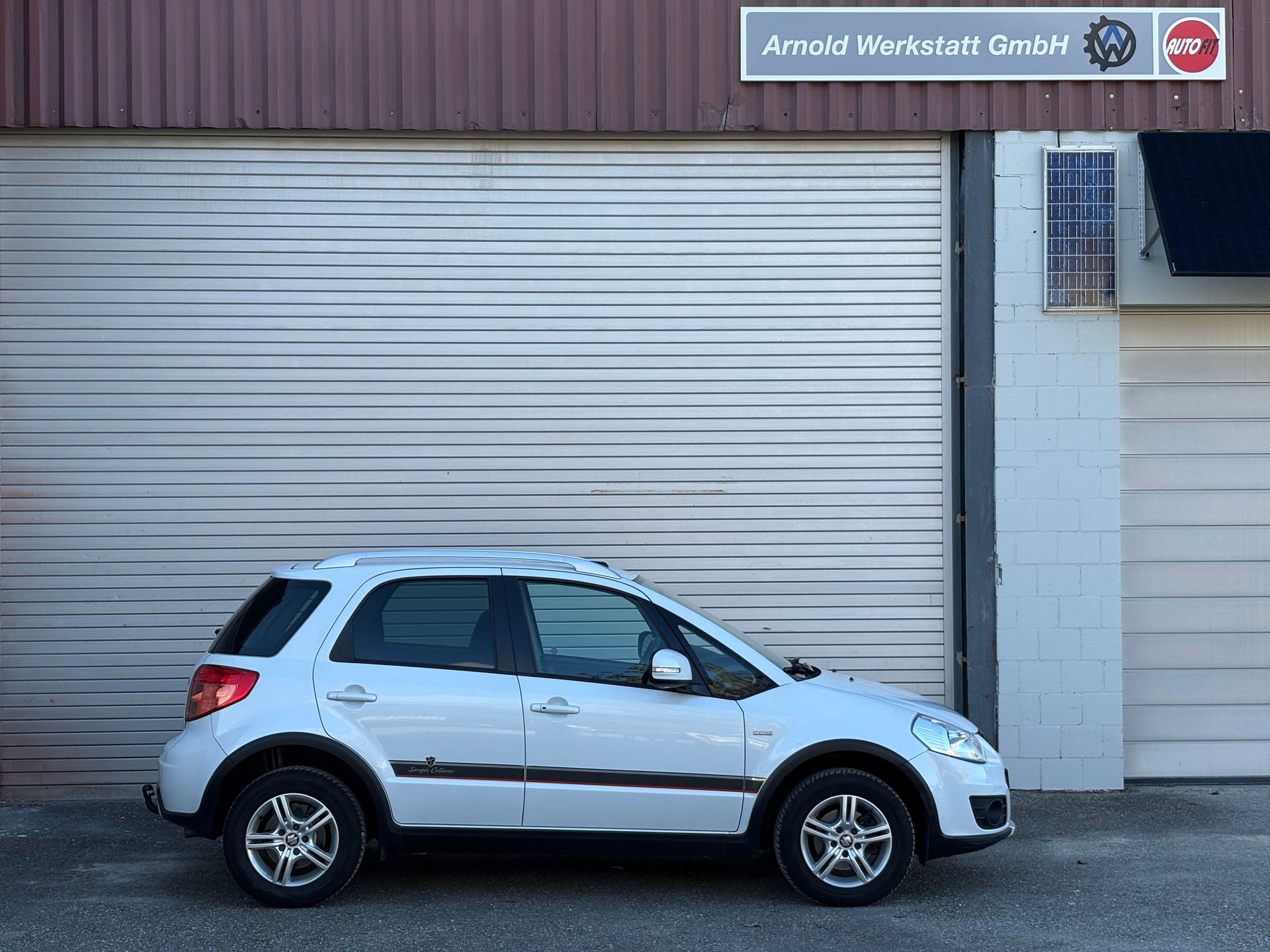 SUZUKI SX4 2.0 TD GL Top Sergio Cellano 4WD-image-3