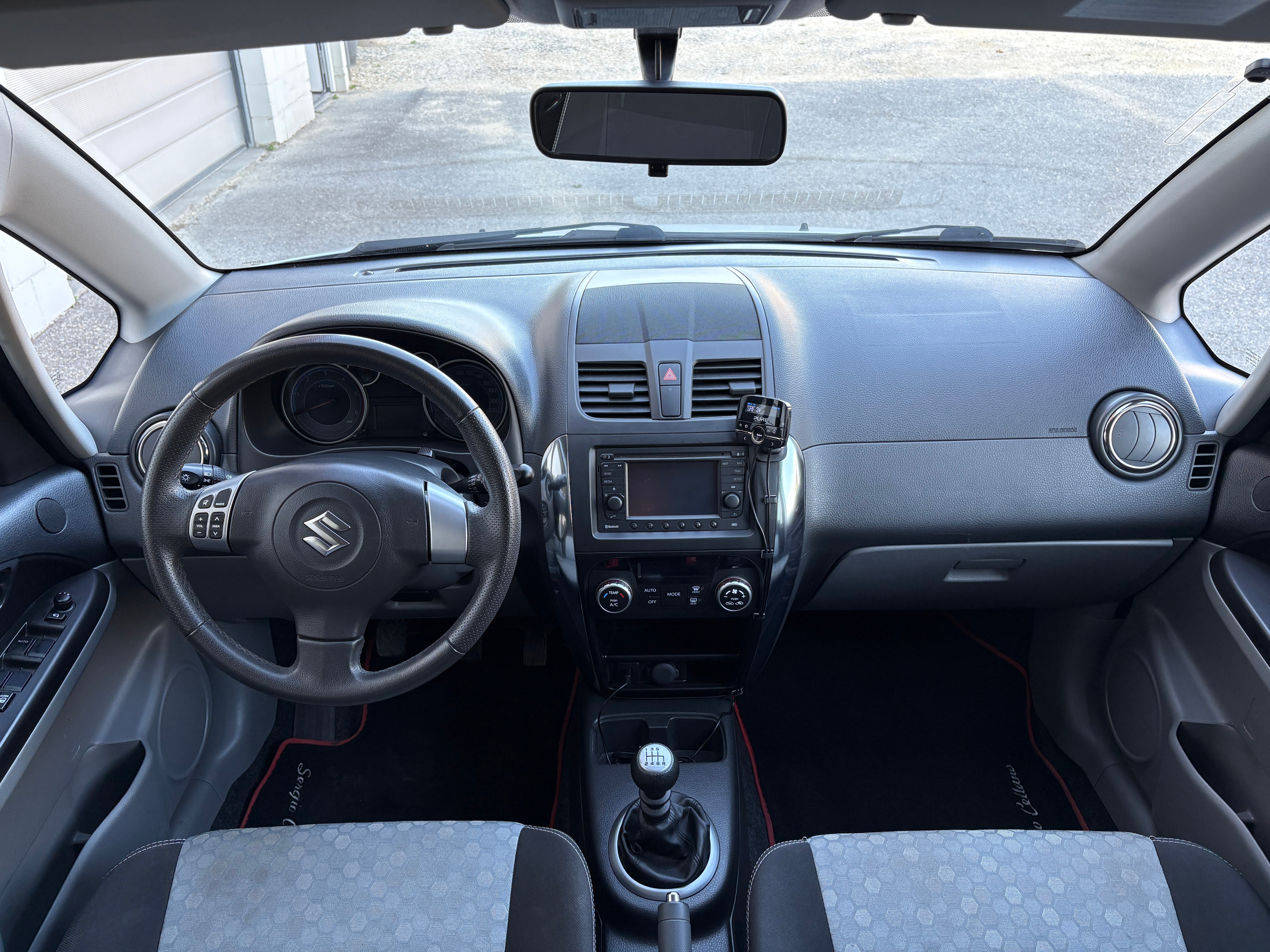 SUZUKI SX4 2.0 TD GL Top Sergio Cellano 4WD — slika 11