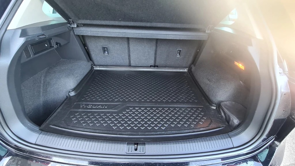 VW Tiguan 2.0 TDI SCR Highline 4Motion DSG ** 190PS ** GR-Navi ** RF-Kamera ** Abstandsregelsysteme ** Frisch Ab MFK & Service **-image-7