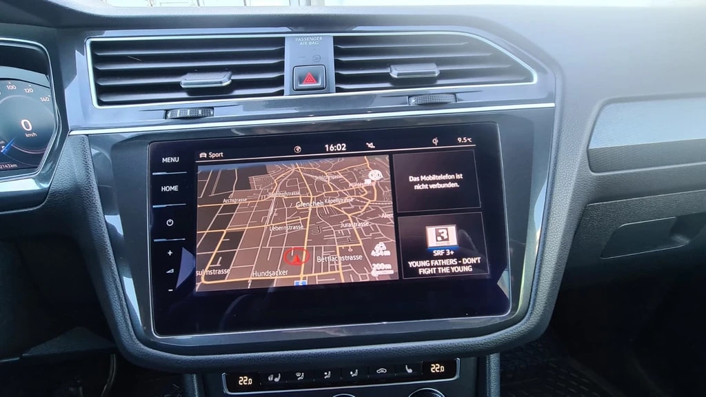 VW Tiguan 2.0 TDI SCR Highline 4Motion DSG ** 190PS ** GR-Navi ** RF-Kamera ** Abstandsregelsysteme ** Frisch Ab MFK & Service **-image-11