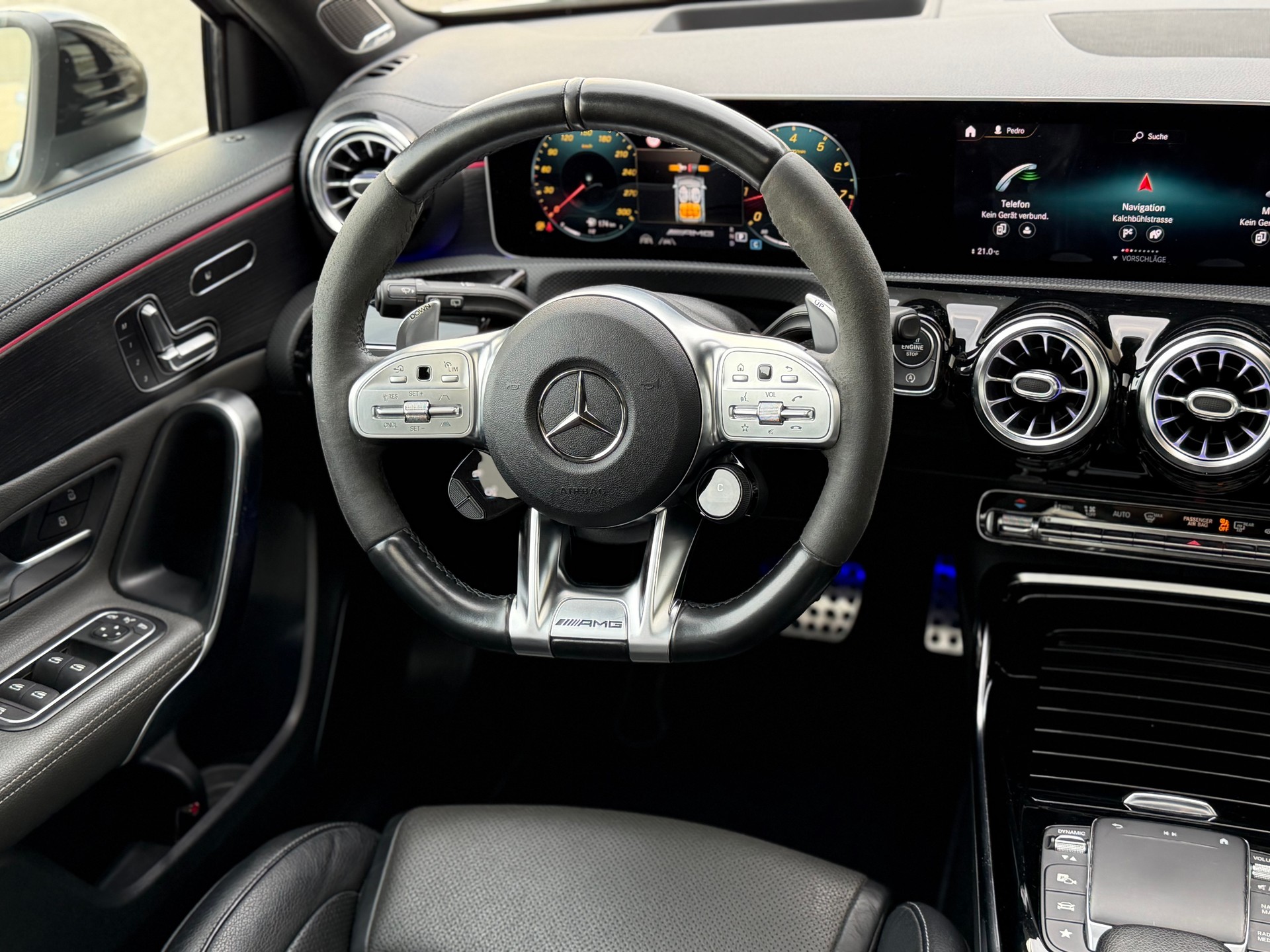MERCEDES-BENZ A 45 S AMG 4Matic+ Speedshift-image-15
