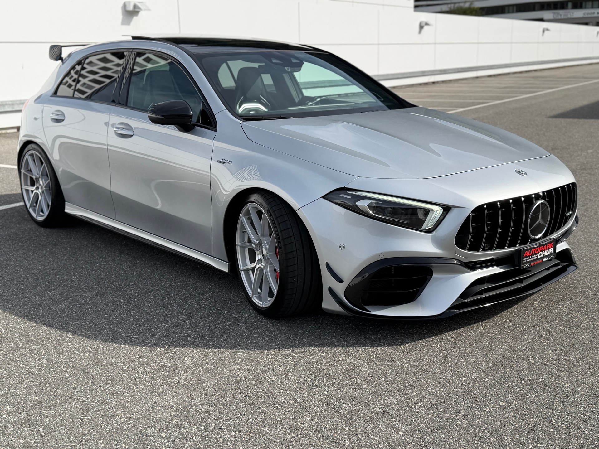 MERCEDES-BENZ A 45 S AMG 4Matic+ Speedshift-image-5