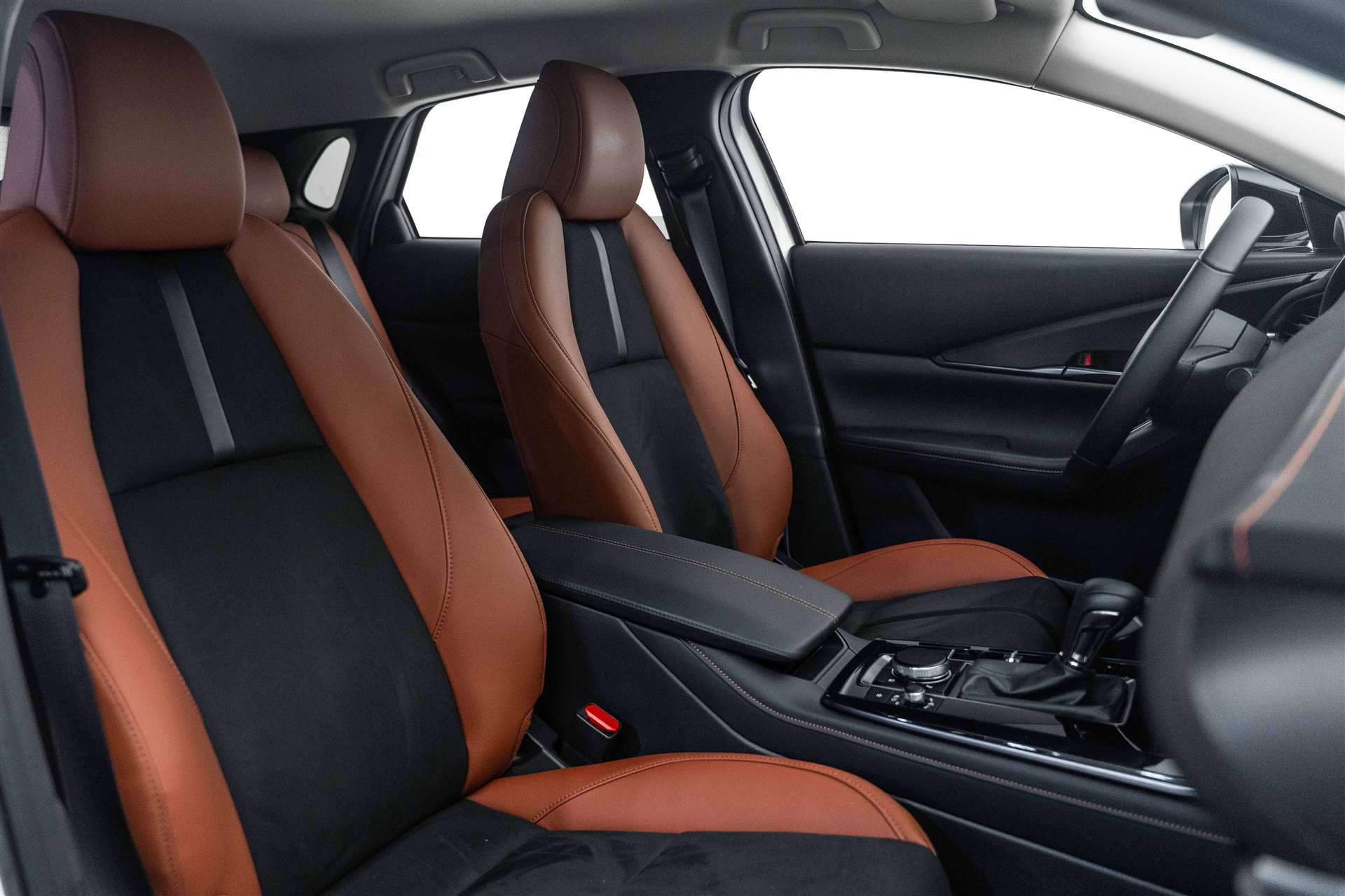 MAZDA CX-30 SKYACTIV-G 140 MHEV Nagisa Automat-image-11