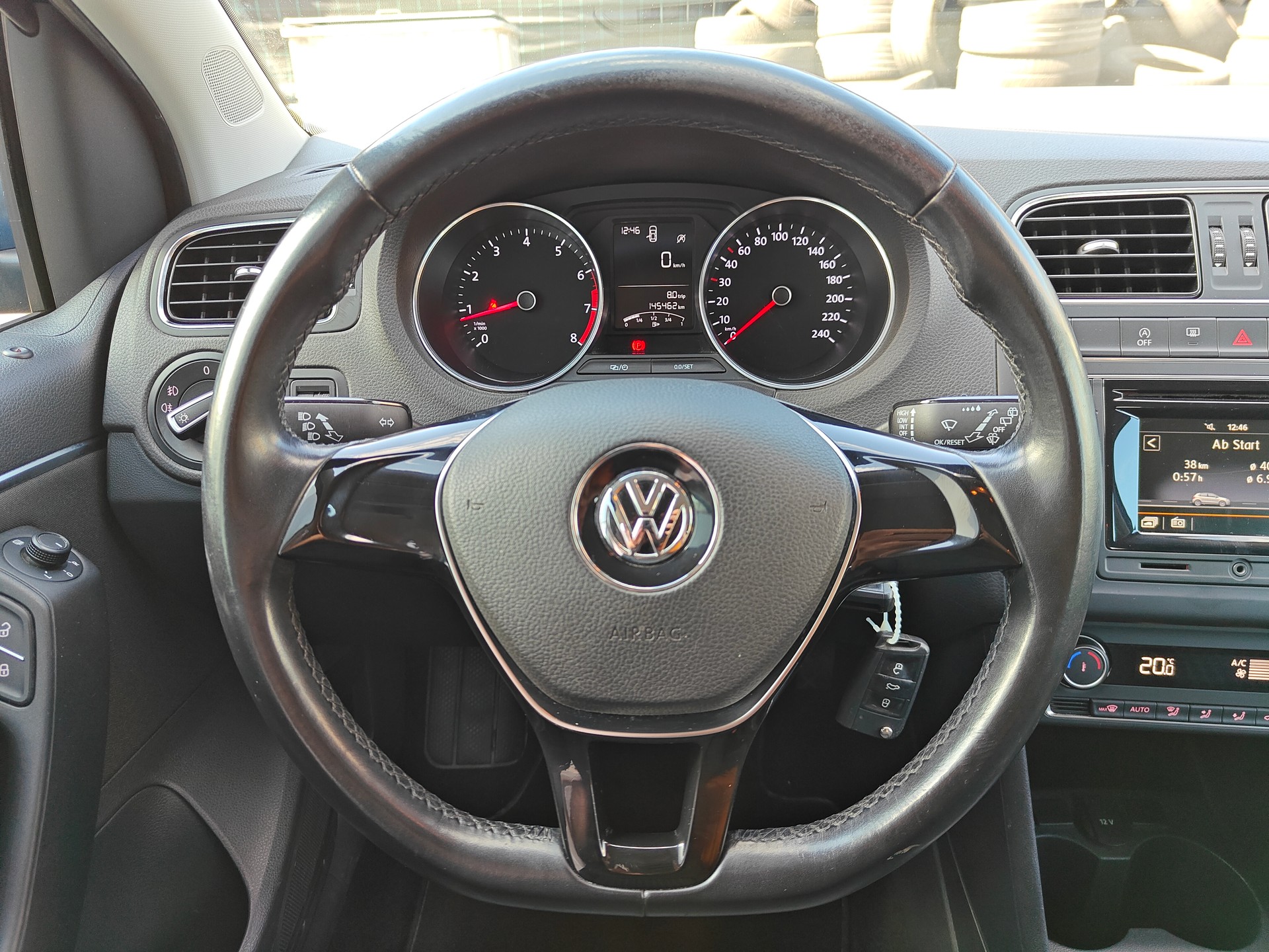 VW Polo 1.2 TSI BMT Trendline-image-14