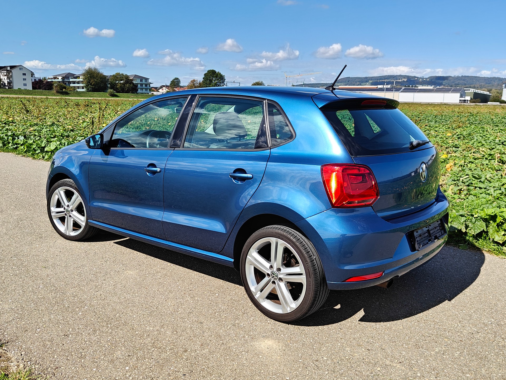VW Polo 1.2 TSI BMT Trendline-image-1
