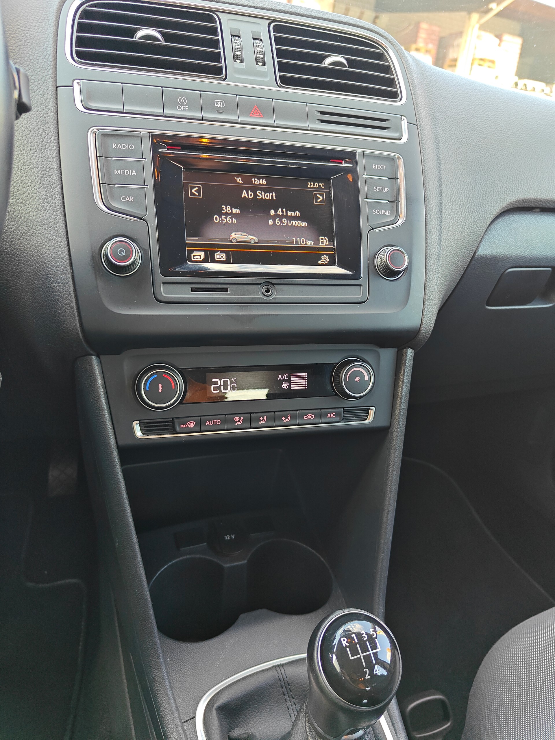 VW Polo 1.2 TSI BMT Trendline-image-12
