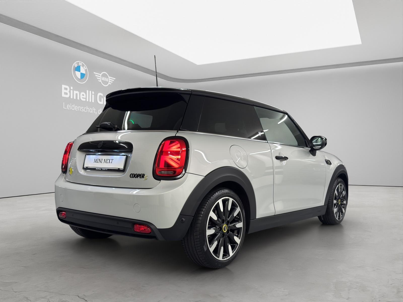 MINI Cooper SE-image-4