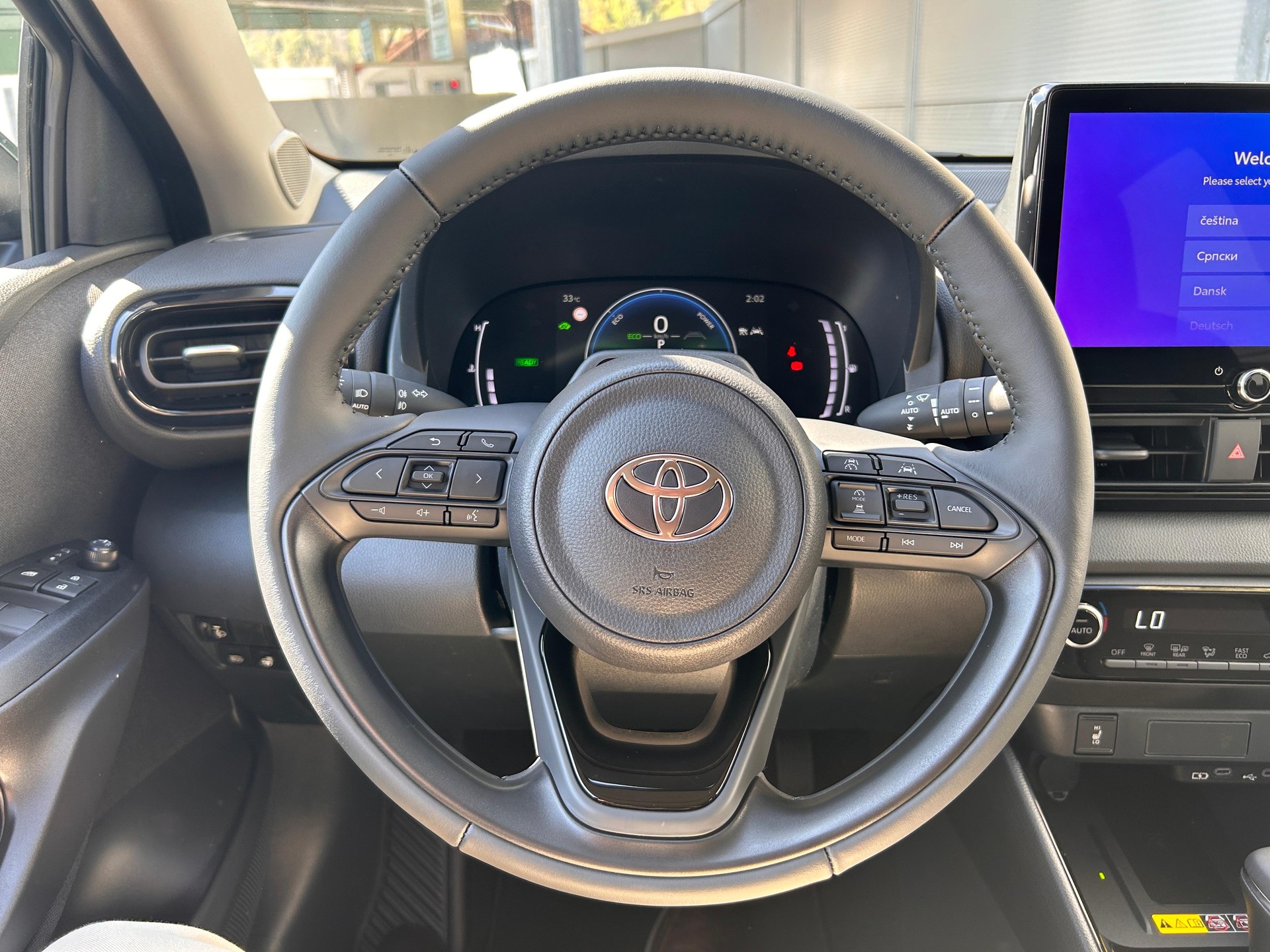 TOYOTA Yaris 1.5 VVT-i HSD Trend-image-7