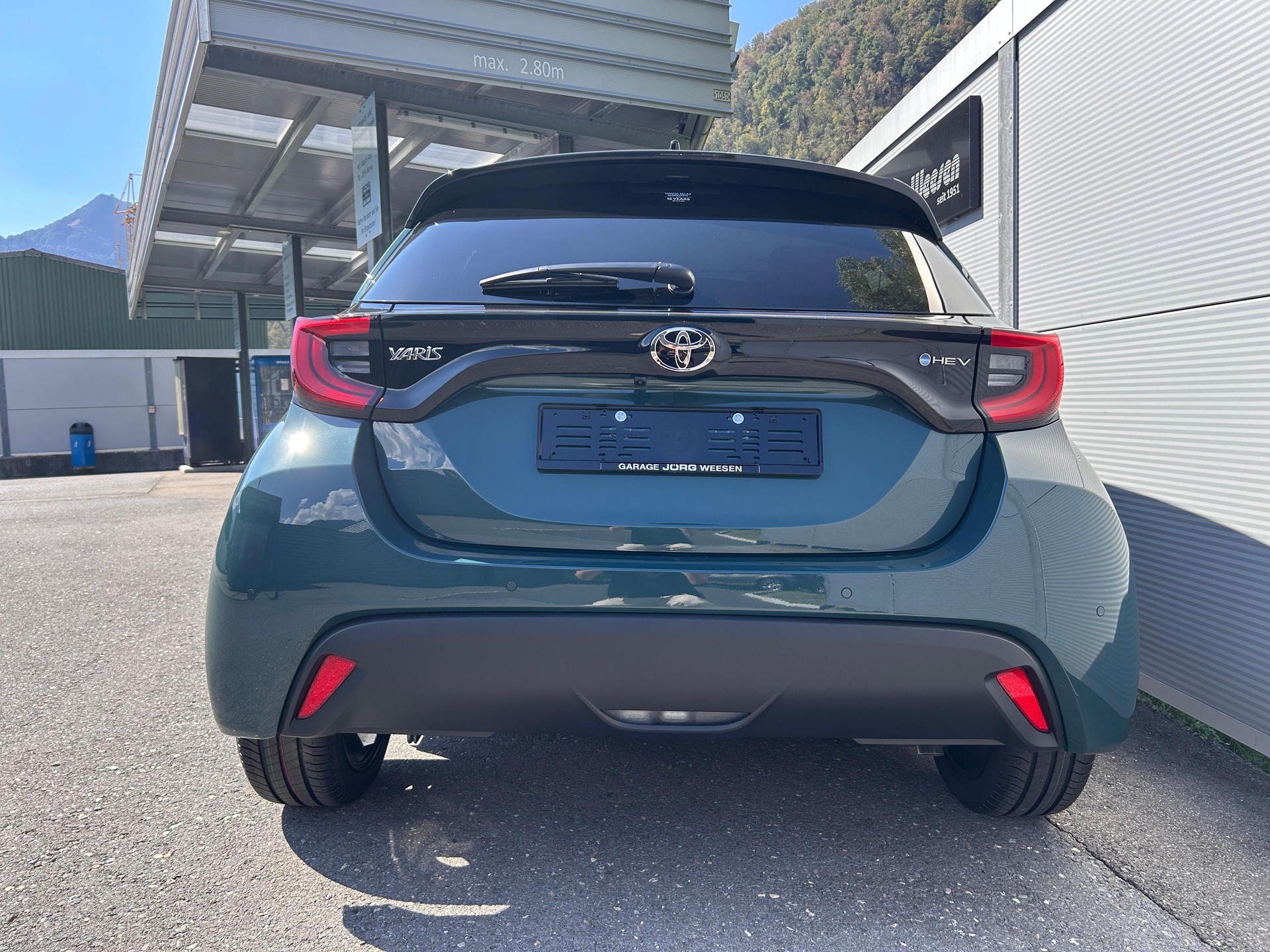 TOYOTA Yaris 1.5 VVT-i HSD Trend-image-4