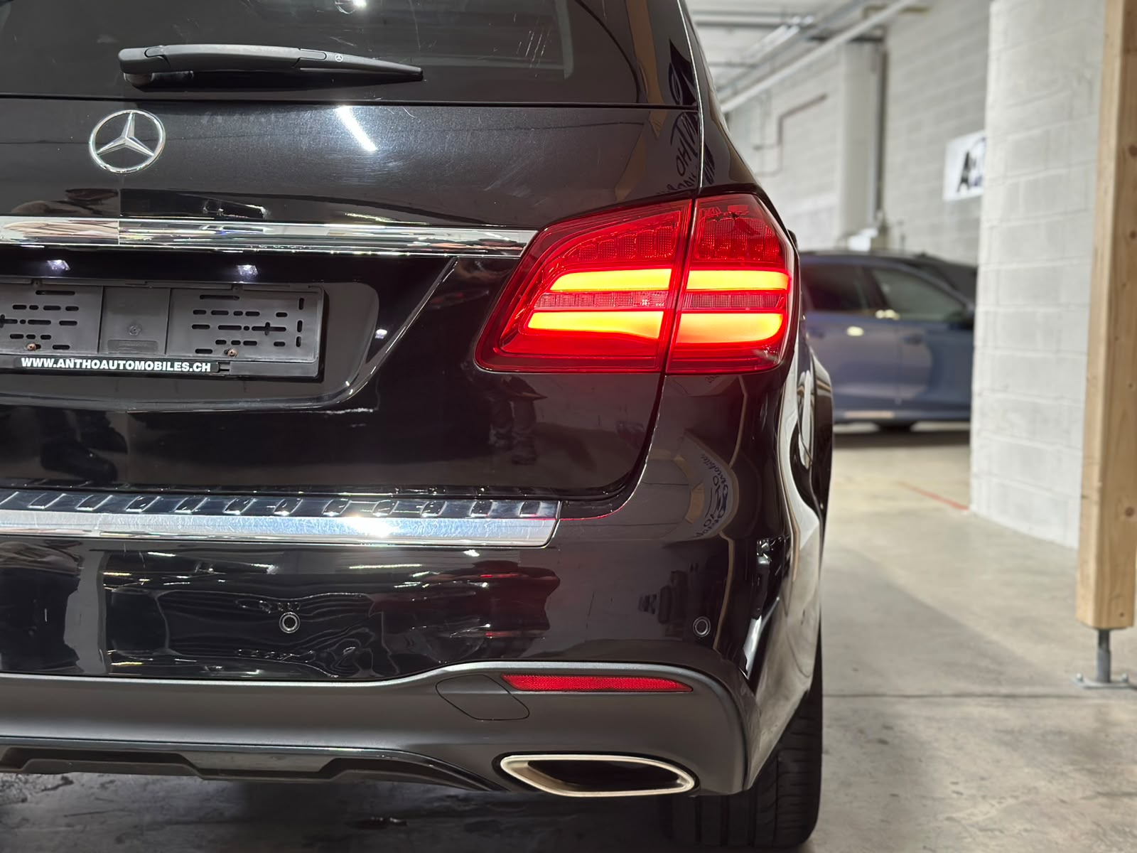 MERCEDES-BENZ GLS 500 4Matic 9G-Tronic-image-6