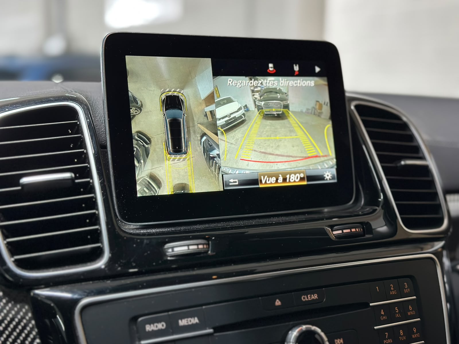 MERCEDES-BENZ GLS 500 4Matic 9G-Tronic-image-12