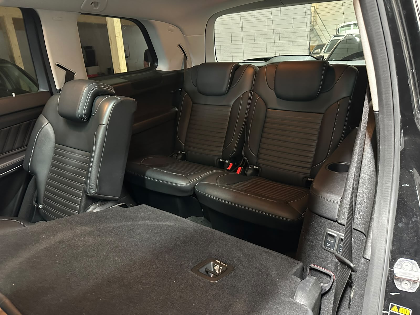 MERCEDES-BENZ GLS 500 4Matic 9G-Tronic-image-10