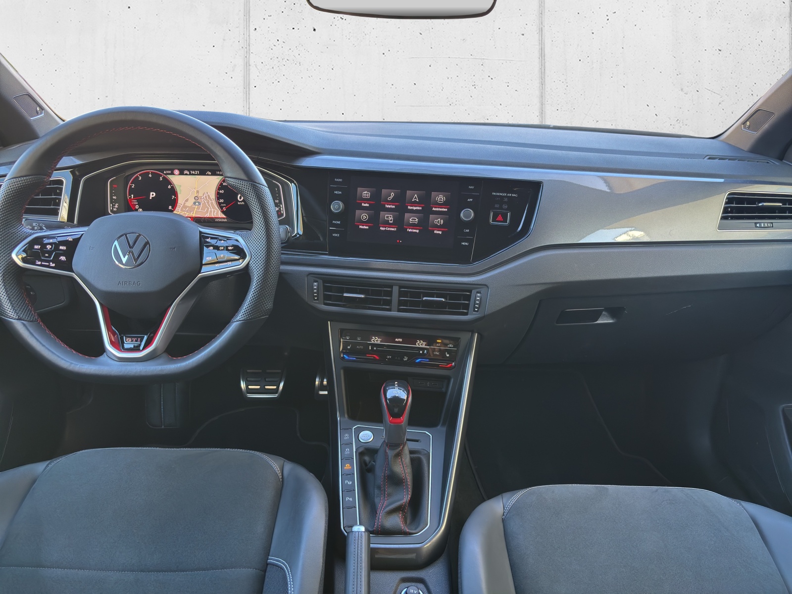 VW Polo 2.0 TSI GTI DSG mit Navi, Rückfahrkamera, Schwarze Aussenspiegel mit schwarzem Dach in Absetzfarbe-image-10