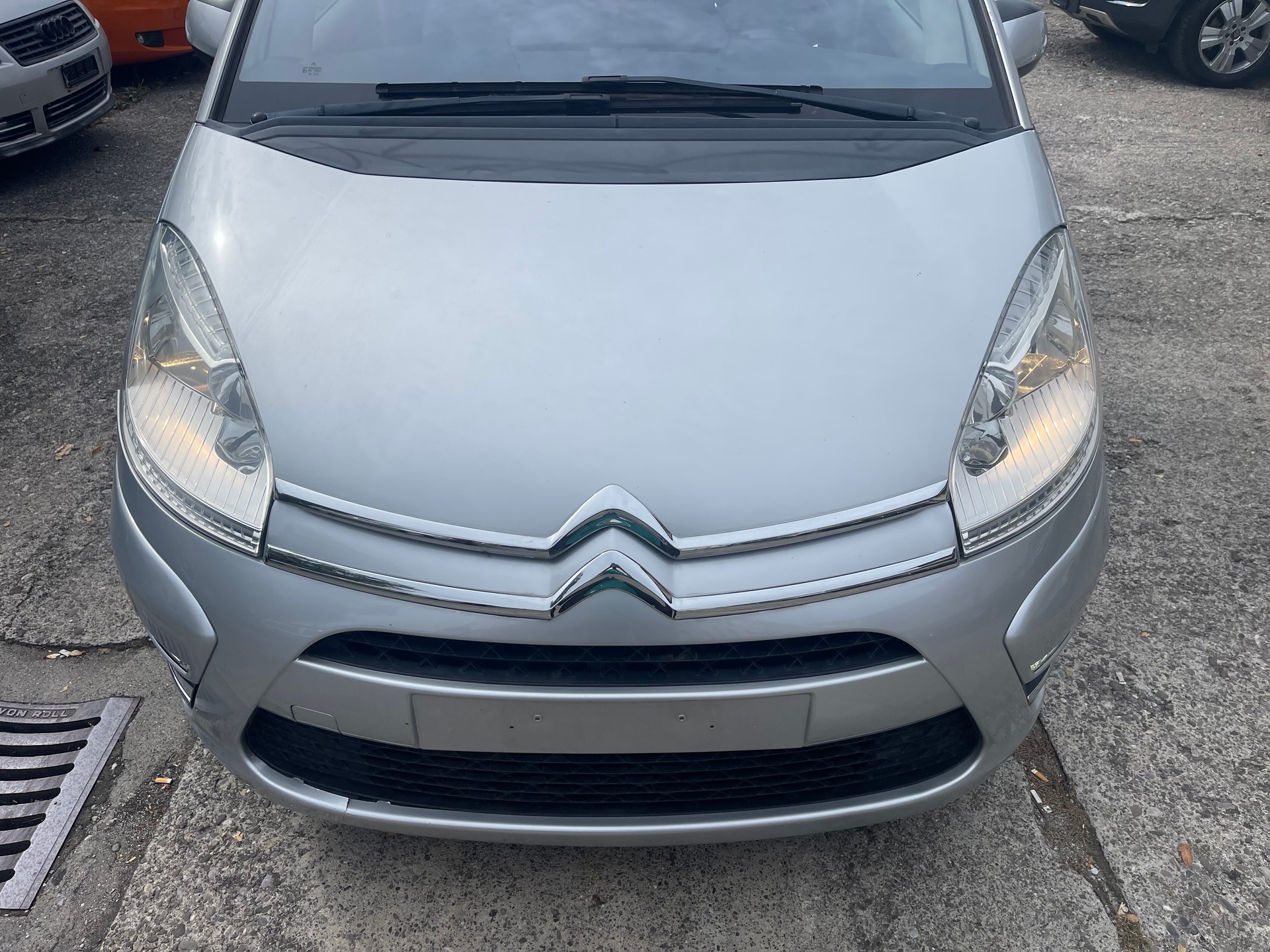 CITROEN Grand C4 Picasso 1.6i 16V Turbo Exclusive+ BMP6-image-0