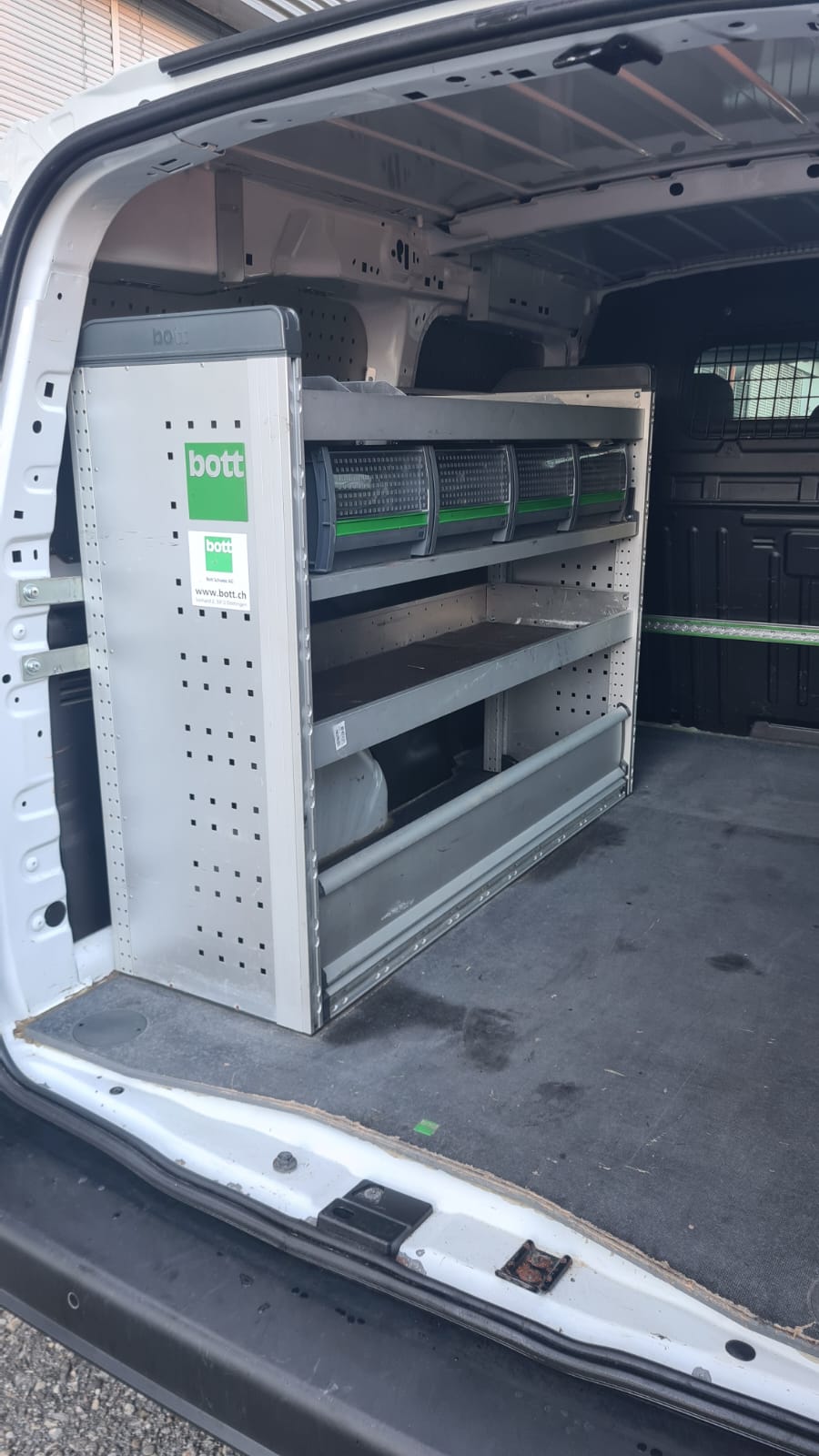 PEUGEOT Partner 1.5 Blue HDi s/s Asphalt Long 1000kg ** 130 PS ** 3-Plätzer ** RF-Kamera ** Frisch ab MFK & Service **-image-8