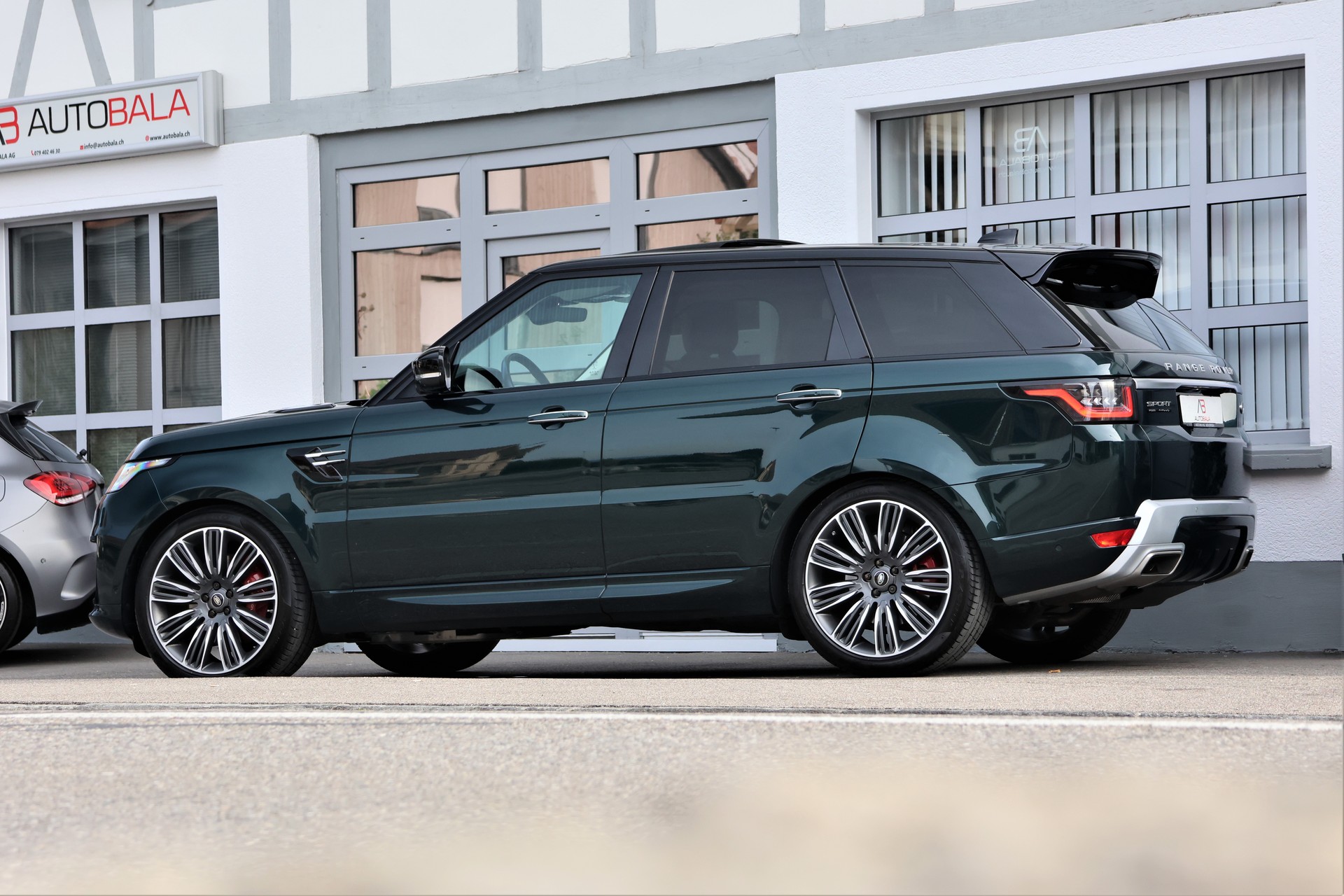 LAND ROVER Range Rover Sport 5.0 V8 S/C HSE Autobiography Dynamic Automatic (CH) *PaletteGreen*-showroom-element-3