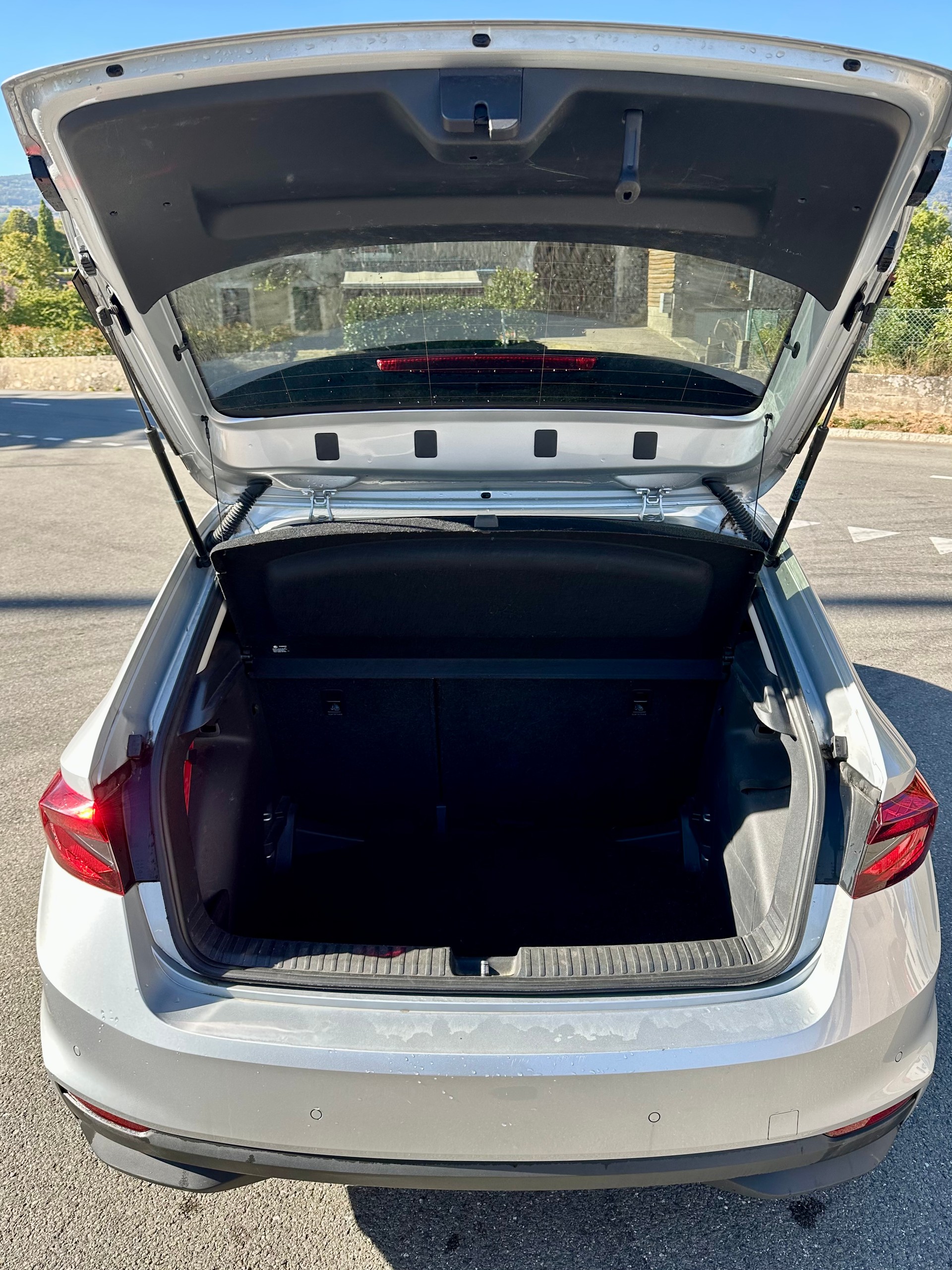 SKODA Fabia 1.0 TSI Ambition DSG-image-15