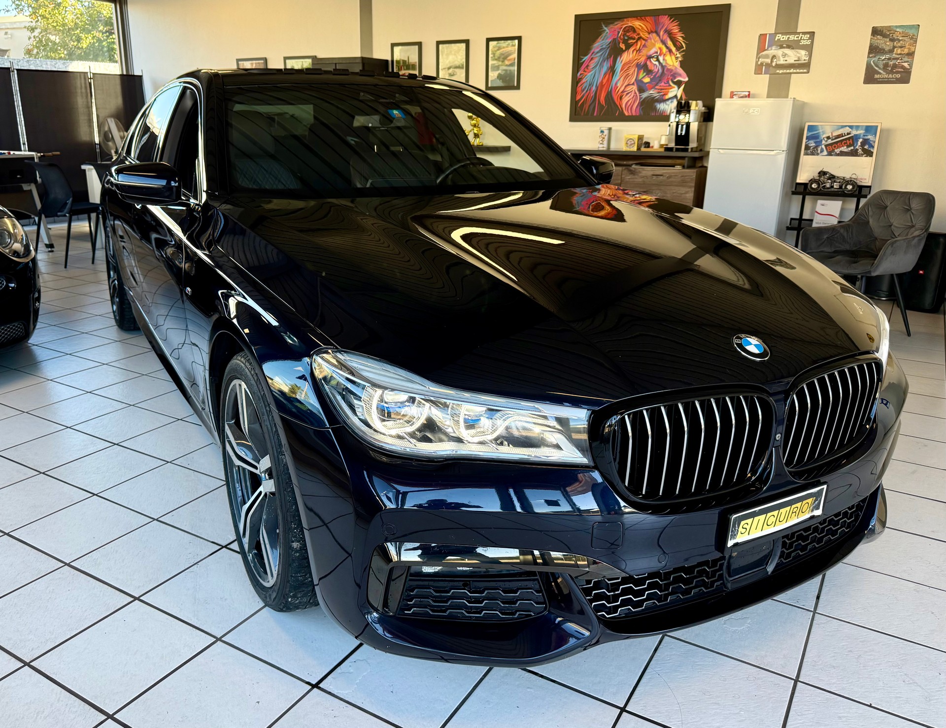 BMW 740d xDrive Steptronic-image-0