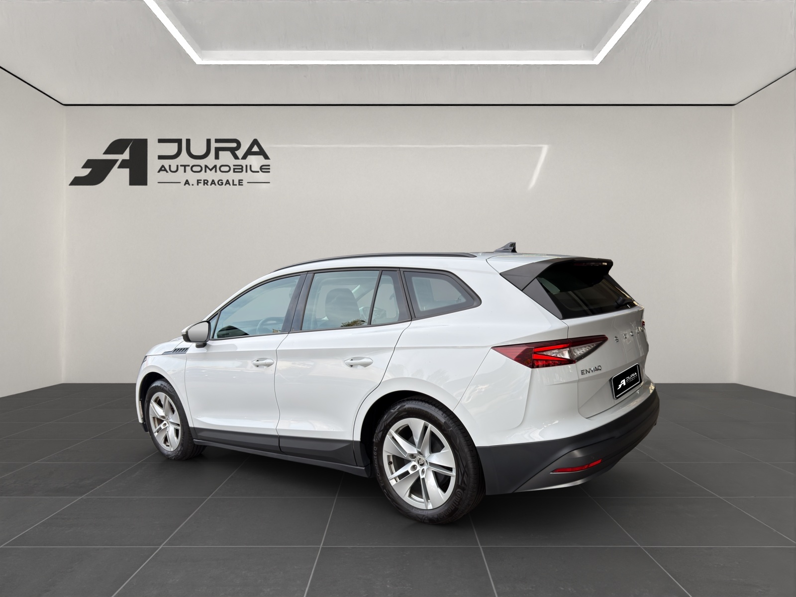 SKODA Enyaq iV 60-image-4