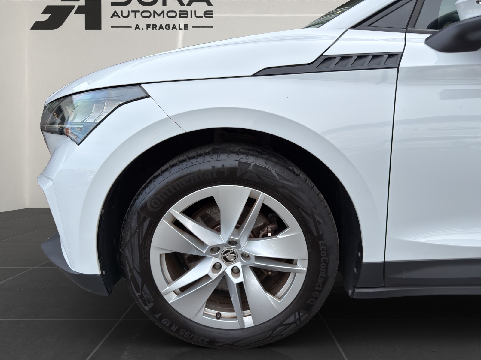 SKODA Enyaq iV 60-image-6