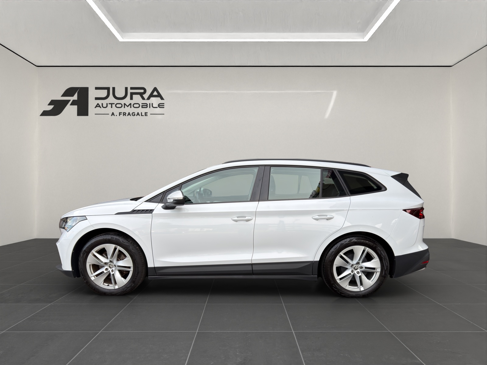SKODA Enyaq iV 60-image-3