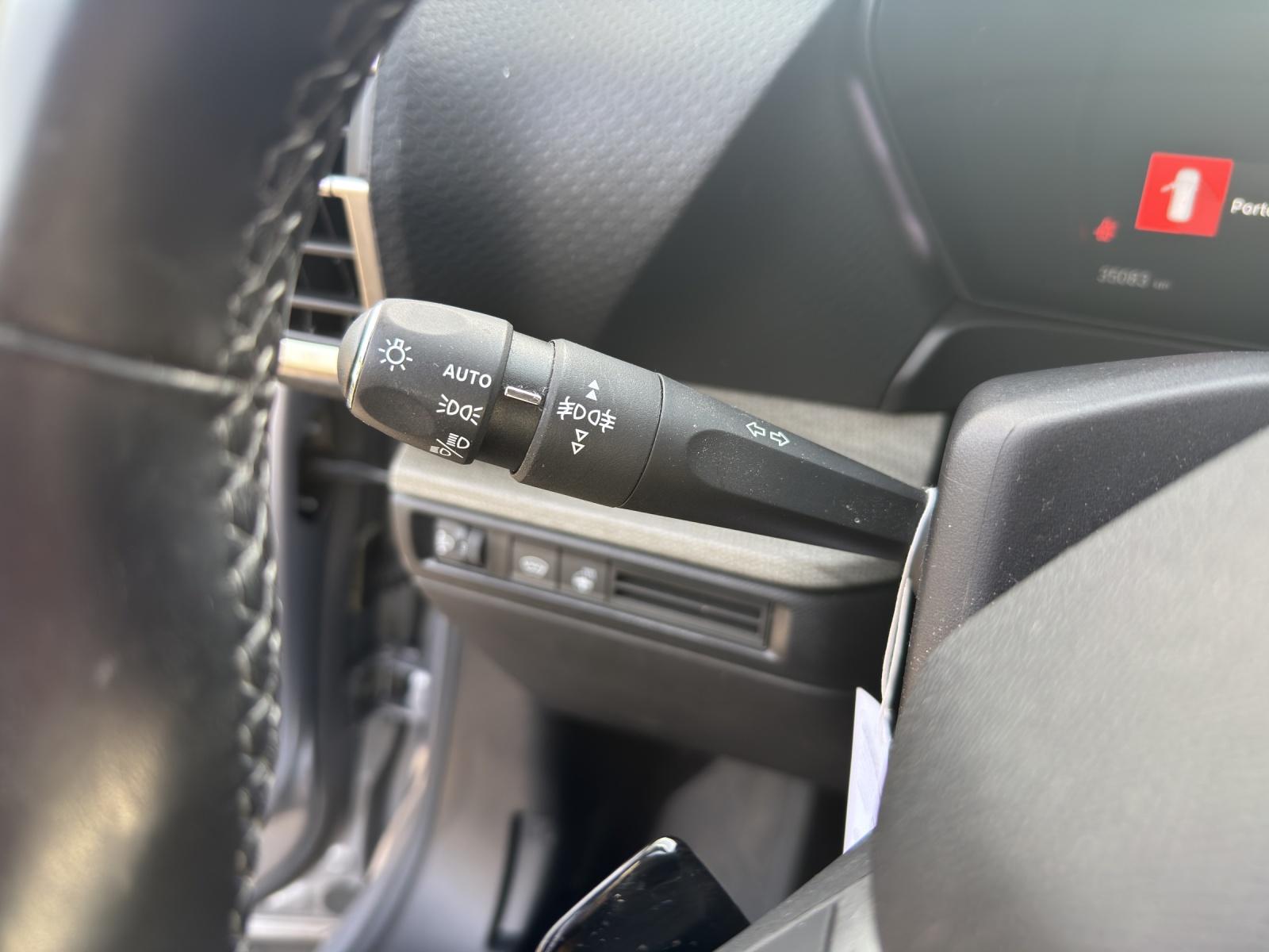 CITROEN C5 X 1.6 180 Shine-image-17