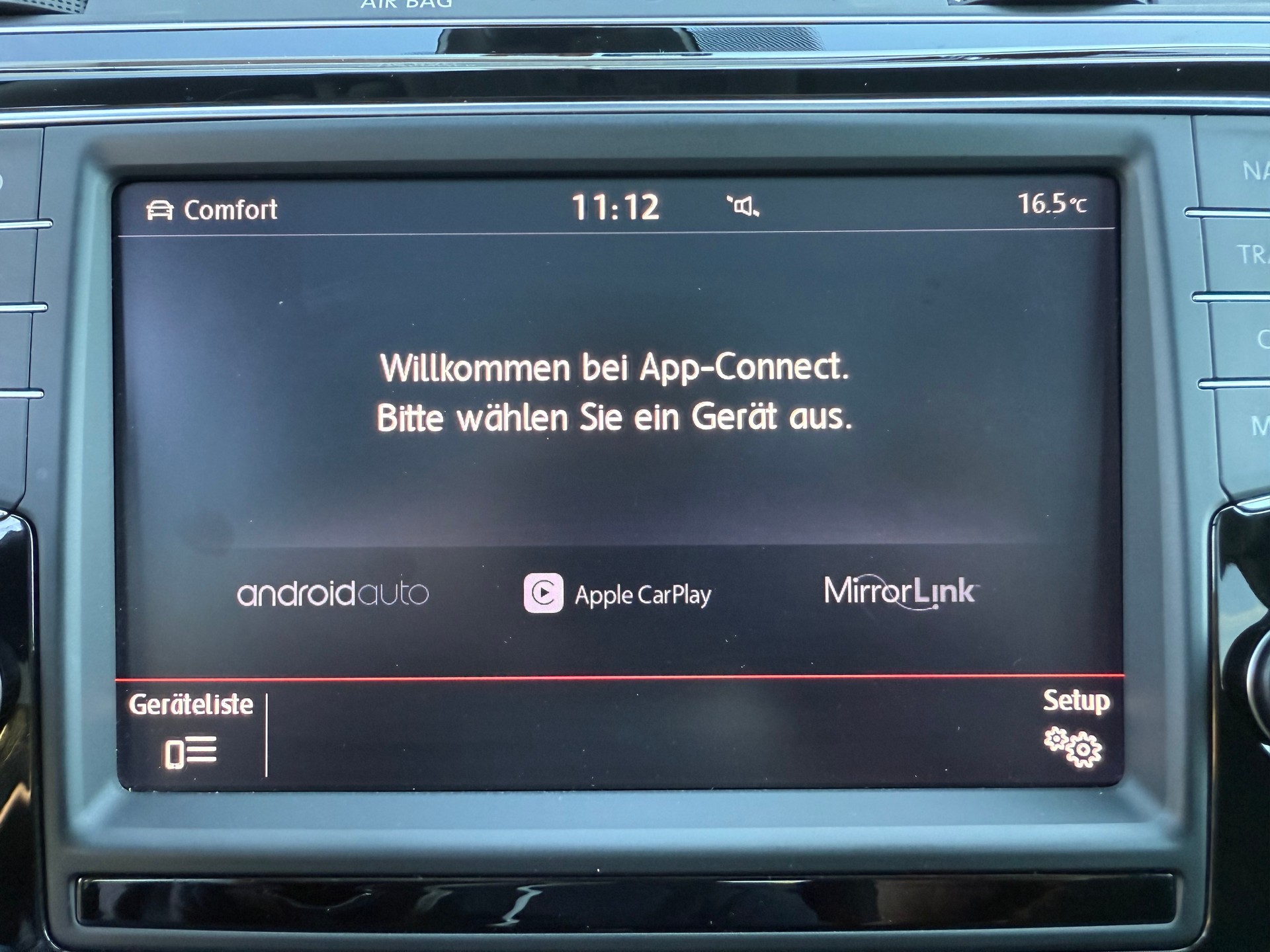 VW Touran 2.0 TDI BlueMotion Technology Highline DSG-image-8