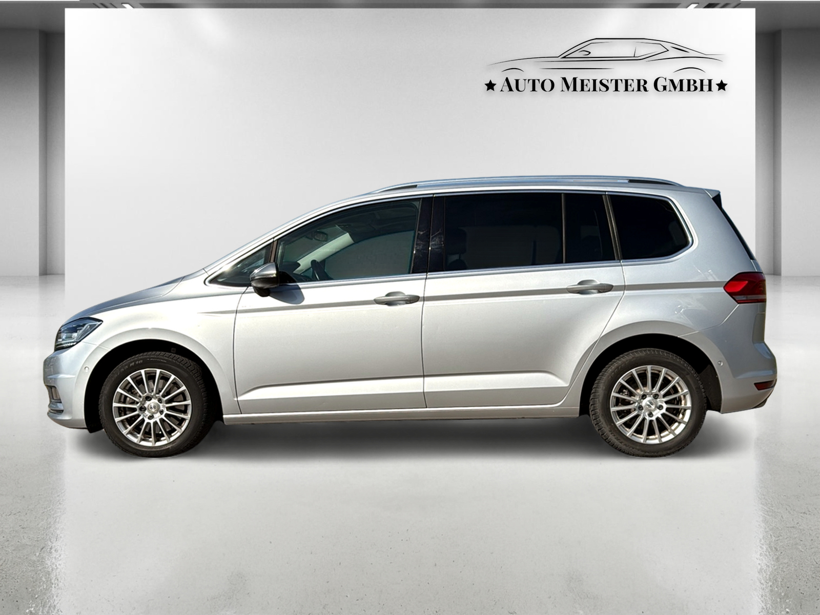 VW Touran 2.0 TDI BlueMotion Technology Highline DSG-image-1
