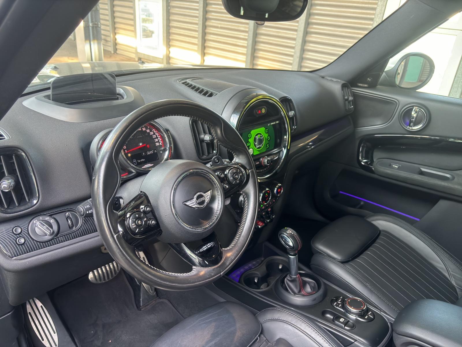 MINI Countryman F60 2.0i John Cooper Works SAG ALL4-image-5
