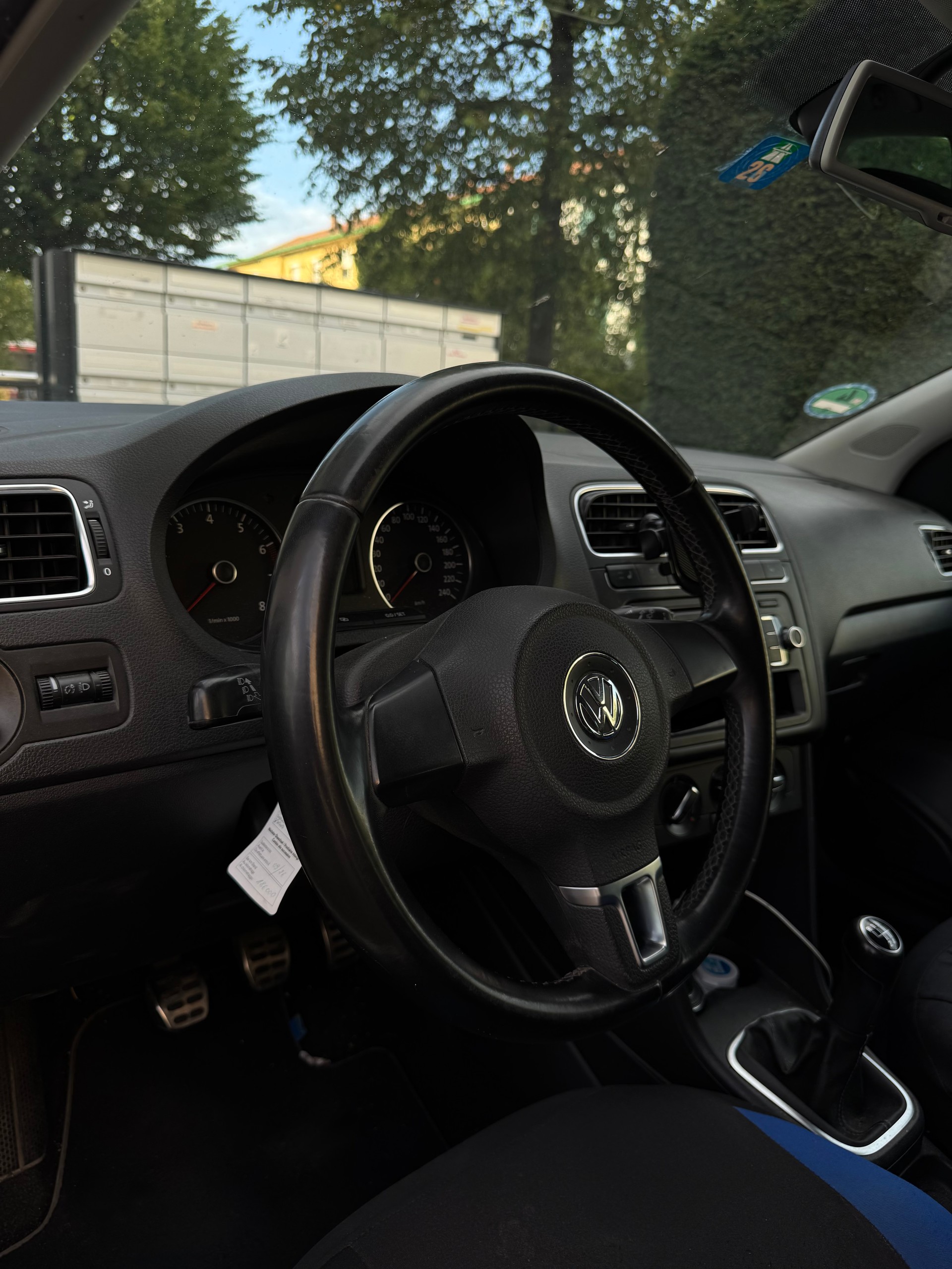 VW 1.2 60 Trendline-image-5