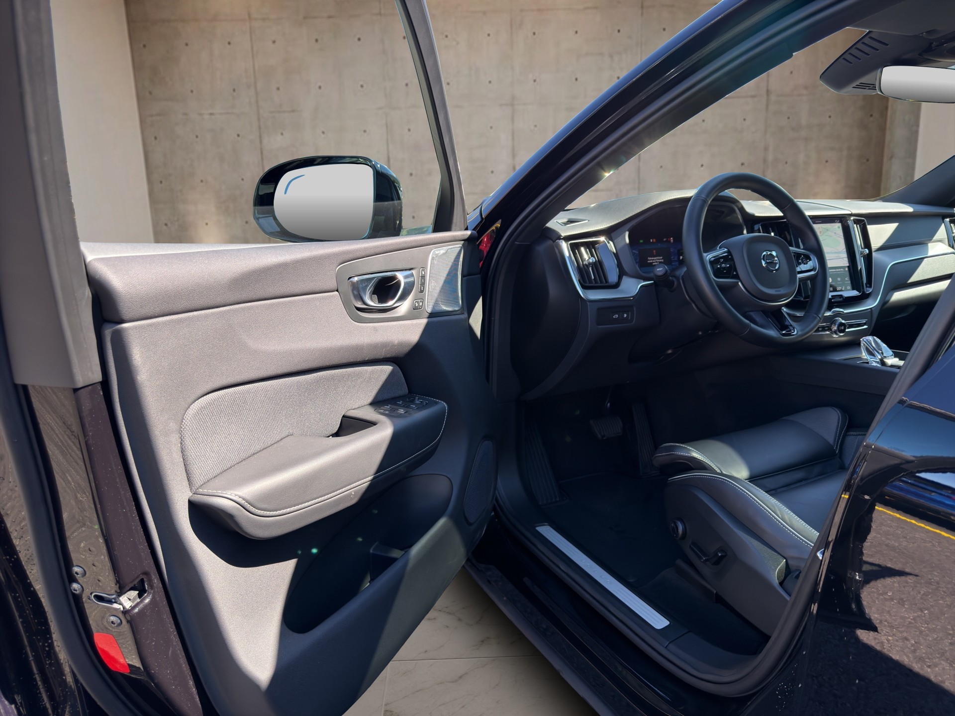 VOLVO XC60 2.0 T8 TE Polestar eAWD-image-11