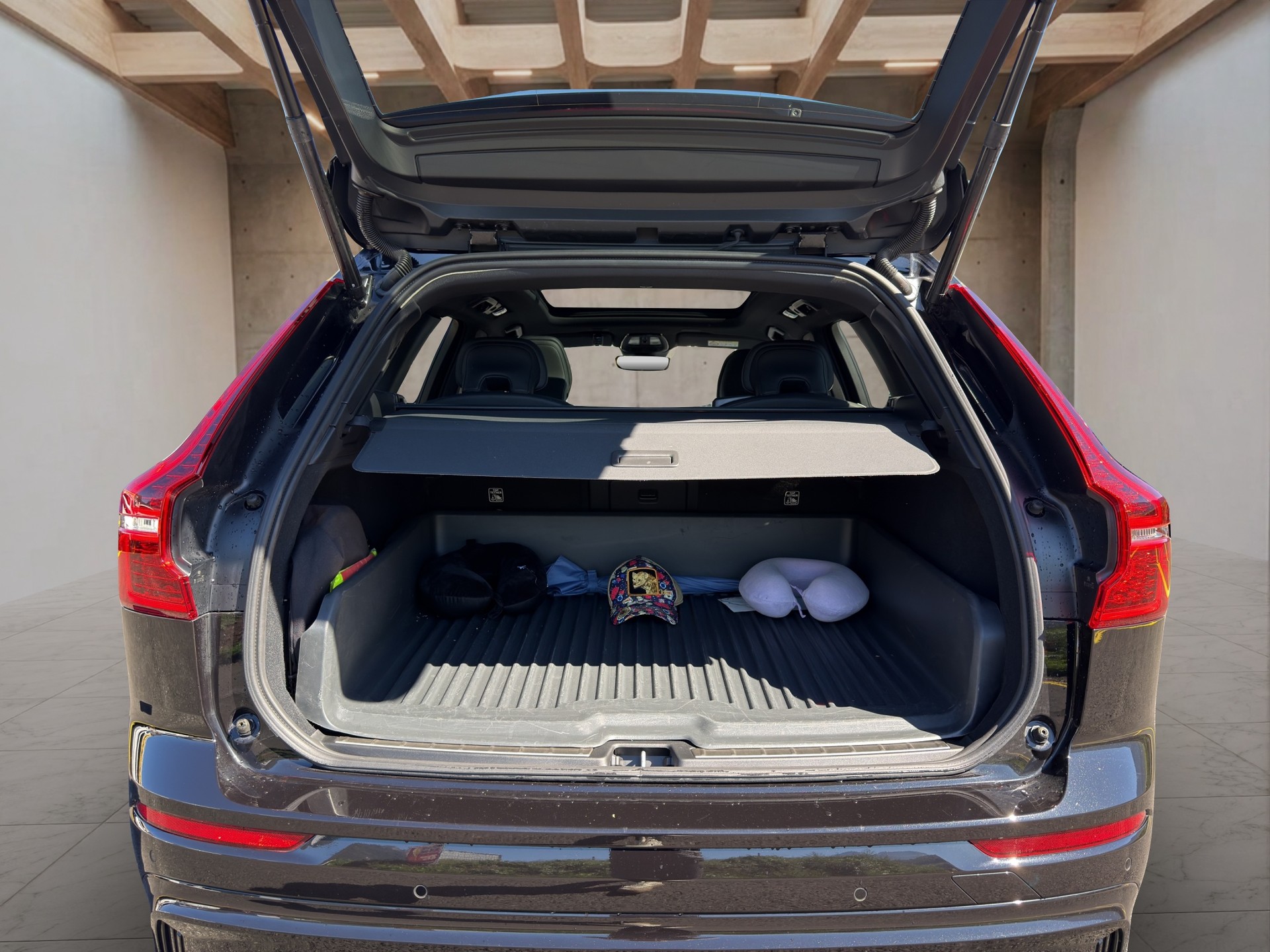 VOLVO XC60 2.0 T8 TE Polestar eAWD-image-19