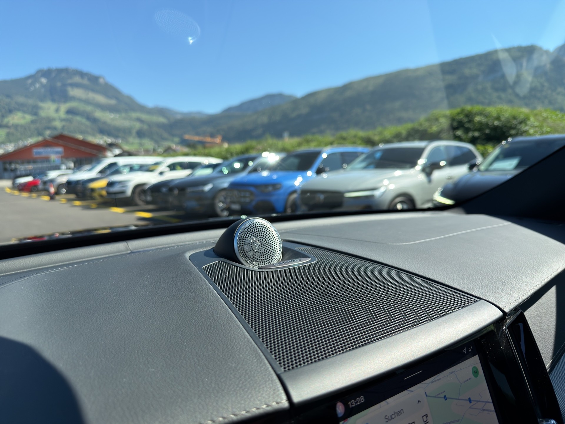 VOLVO XC60 2.0 T8 TE Polestar eAWD-image-18