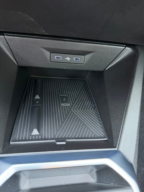 RENAULT Clio 1.8 E-Tech Techno-image-23