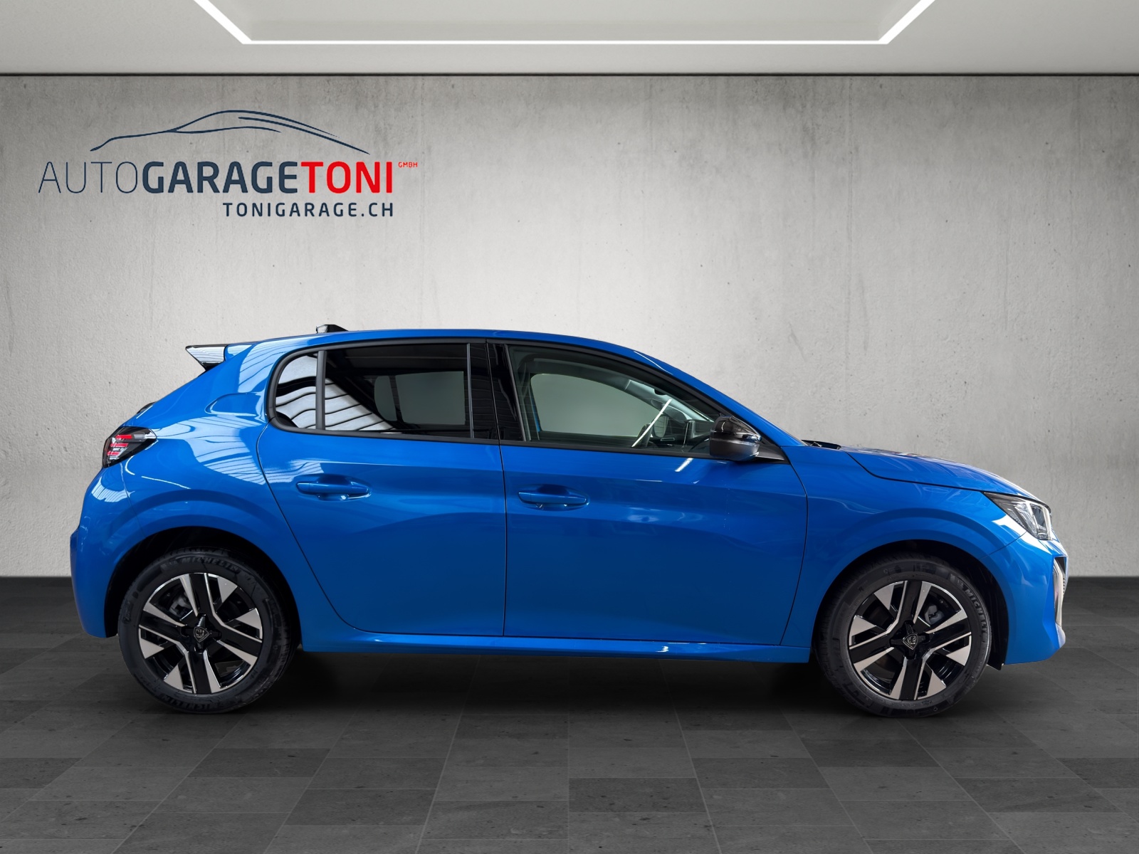 PEUGEOT 208 1.2 MHEV 110 Allure Premium *Werksgarantie bis 01.2030*-image-4