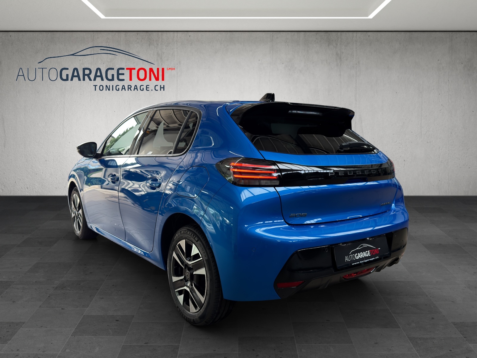 PEUGEOT 208 1.2 MHEV 110 Allure Premium *Werksgarantie bis 01.2030*-image-6